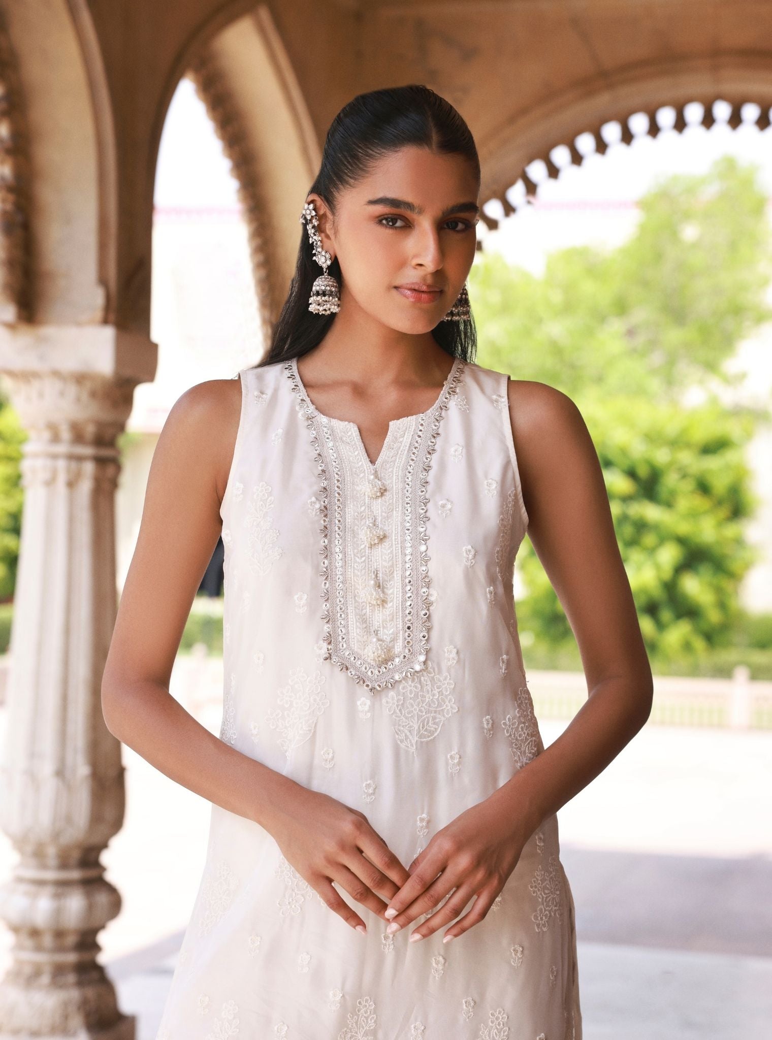 Taveli Organza Off-White Kurta Set