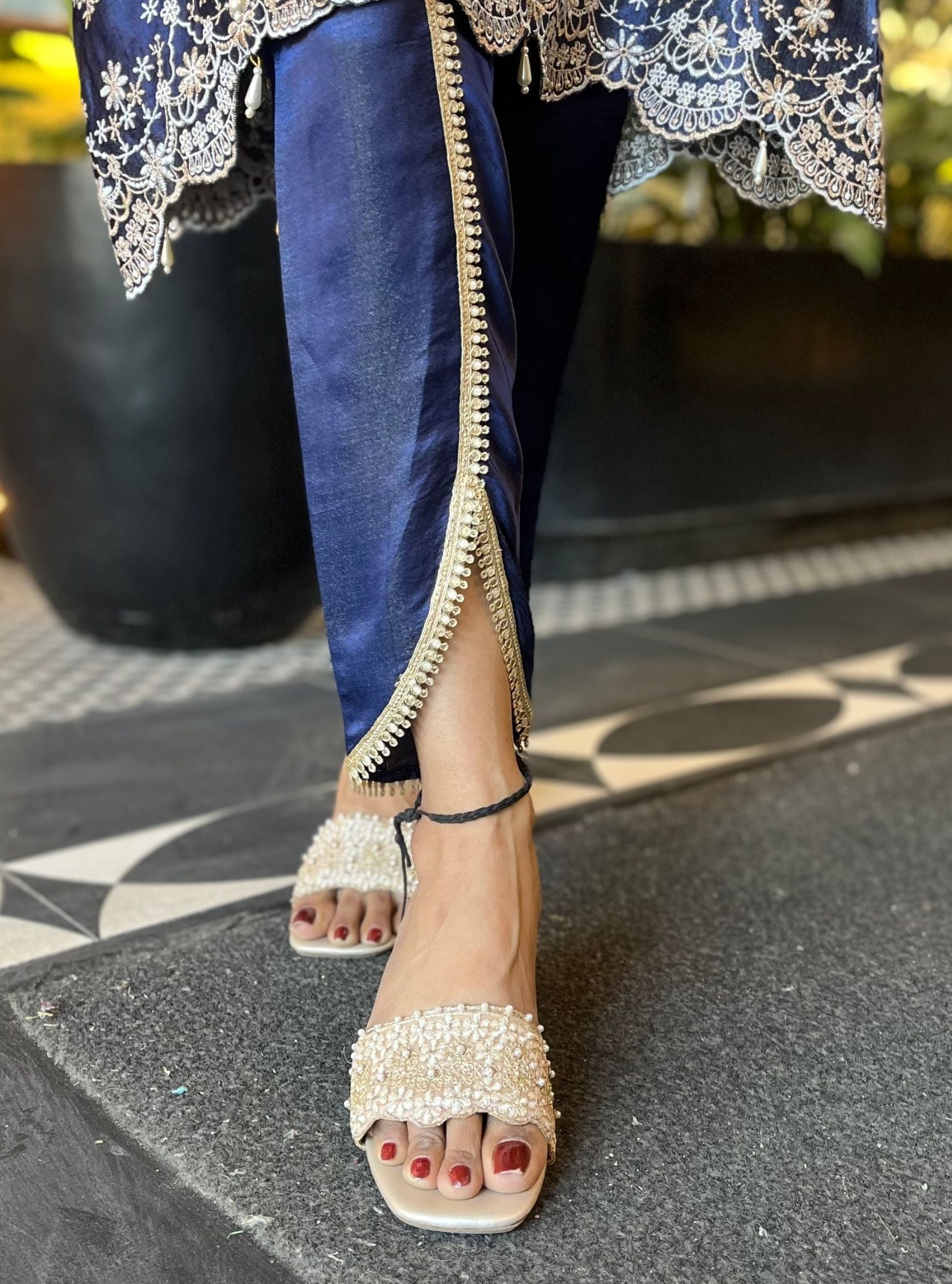 Kangna Tissue Linen Satin Navy Kurta Set