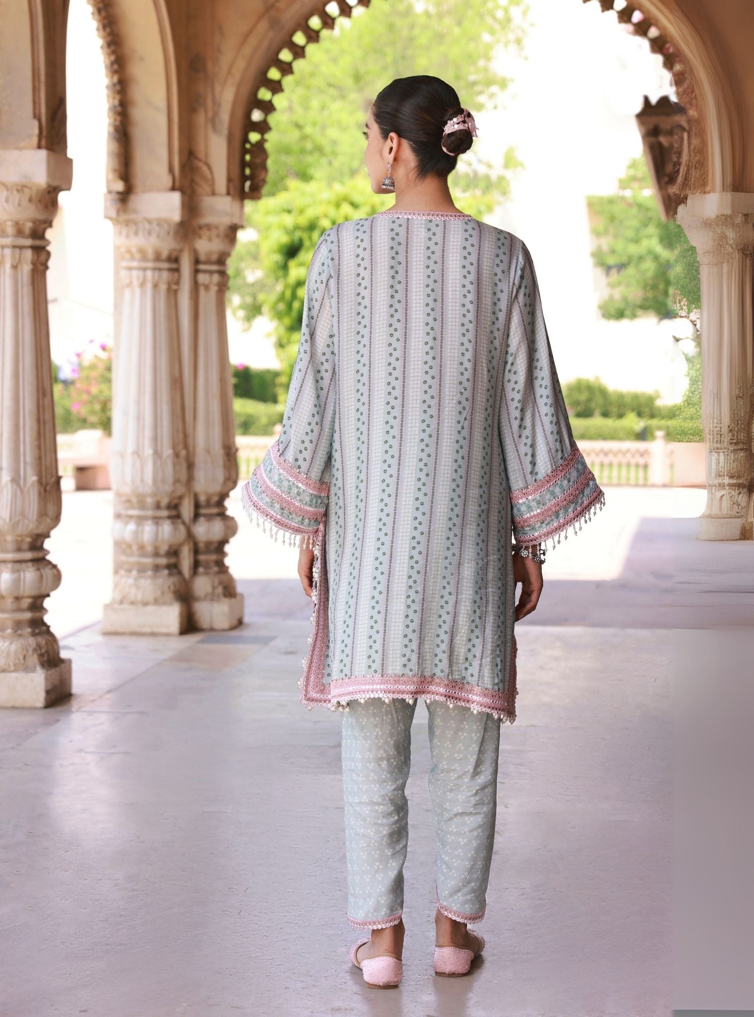 Vanera Lawn Blue Kurta Set