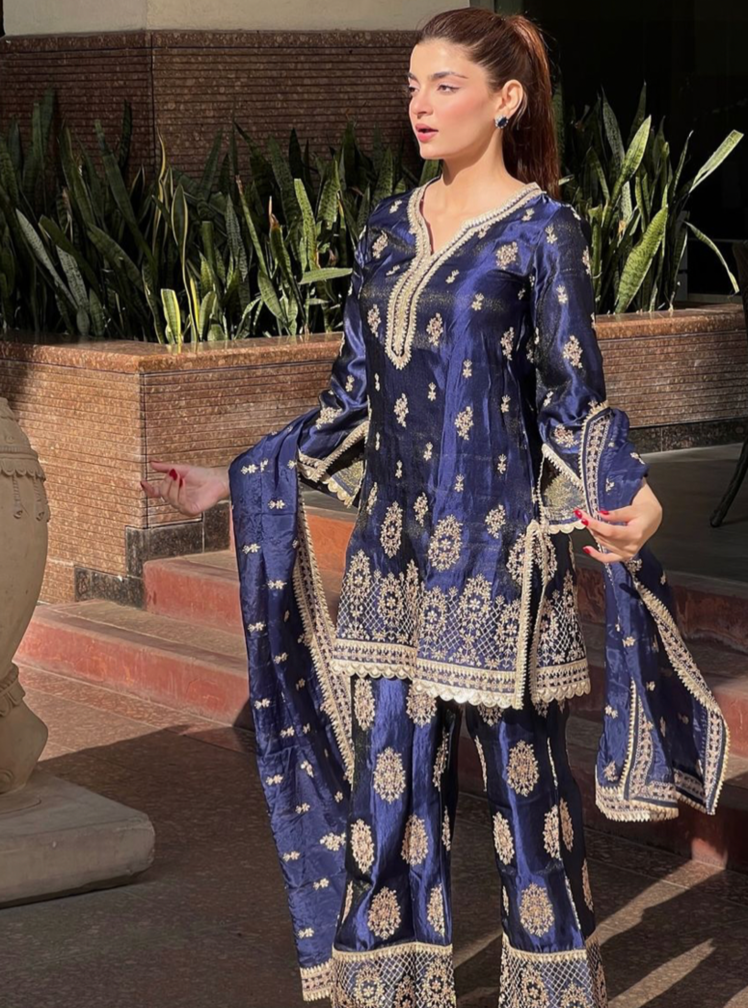 Vaari Luxe Tissue Satin Navy Kurta Set