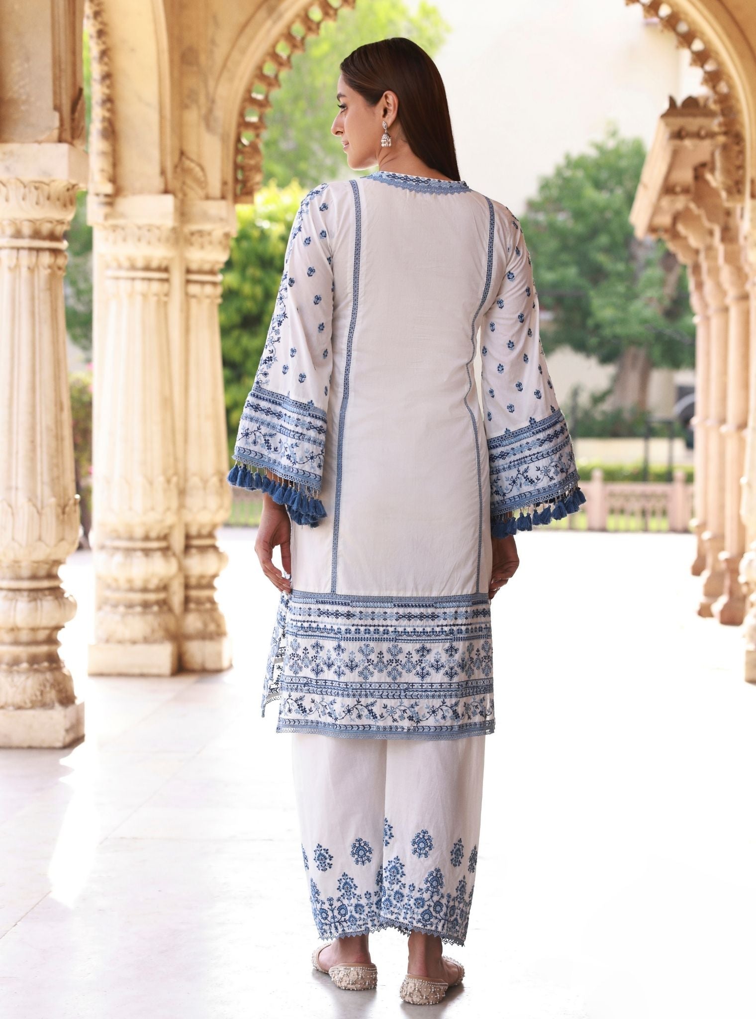 Lomeya Supima Cotton White & Blue Kurta Set