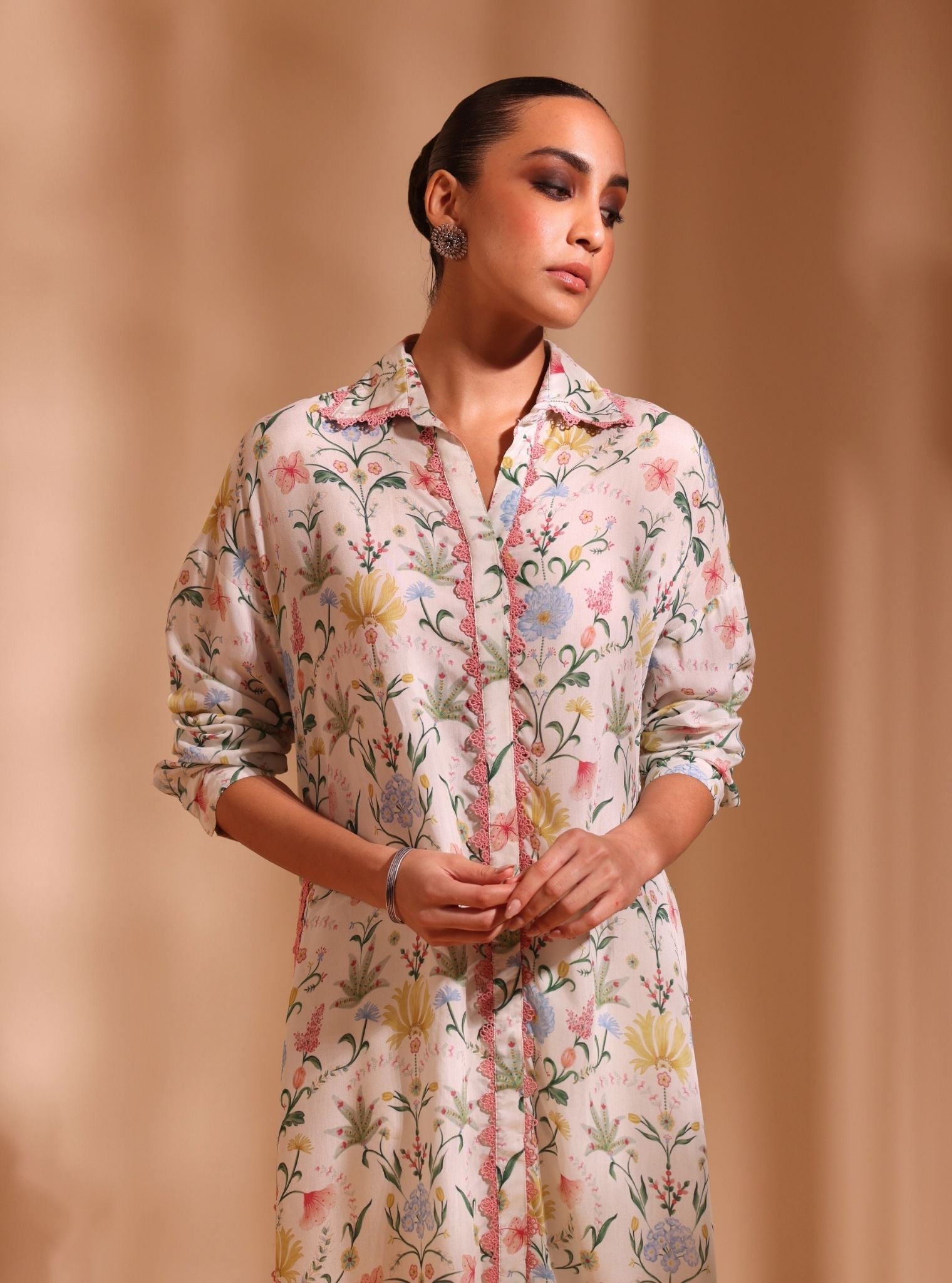 Mulmul Lawn Printed Sene Off White Kurta With Mulmul Lawn Printed Sene Off White Pant