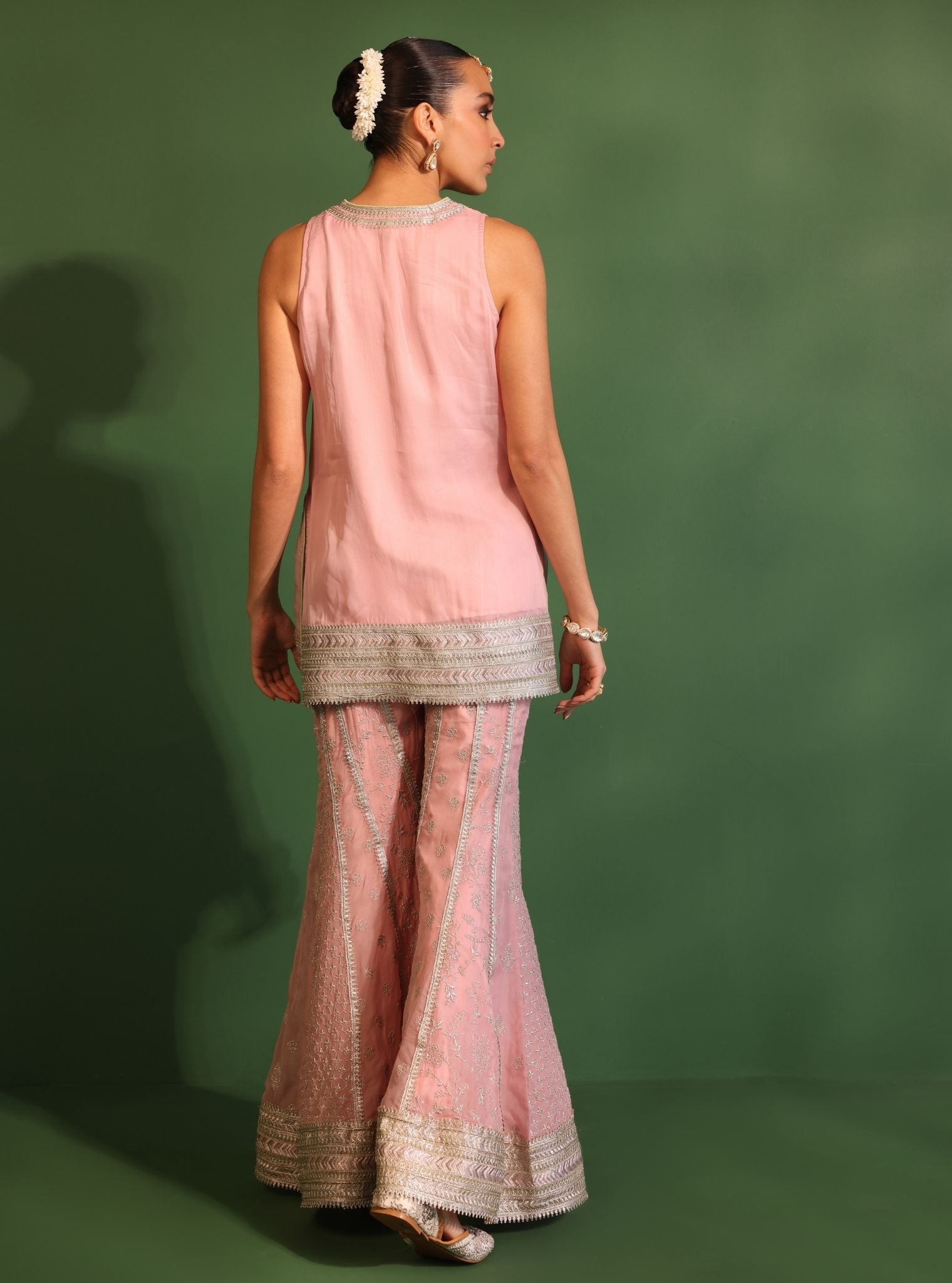 Ishq Organza Onion Pink Kurta Set