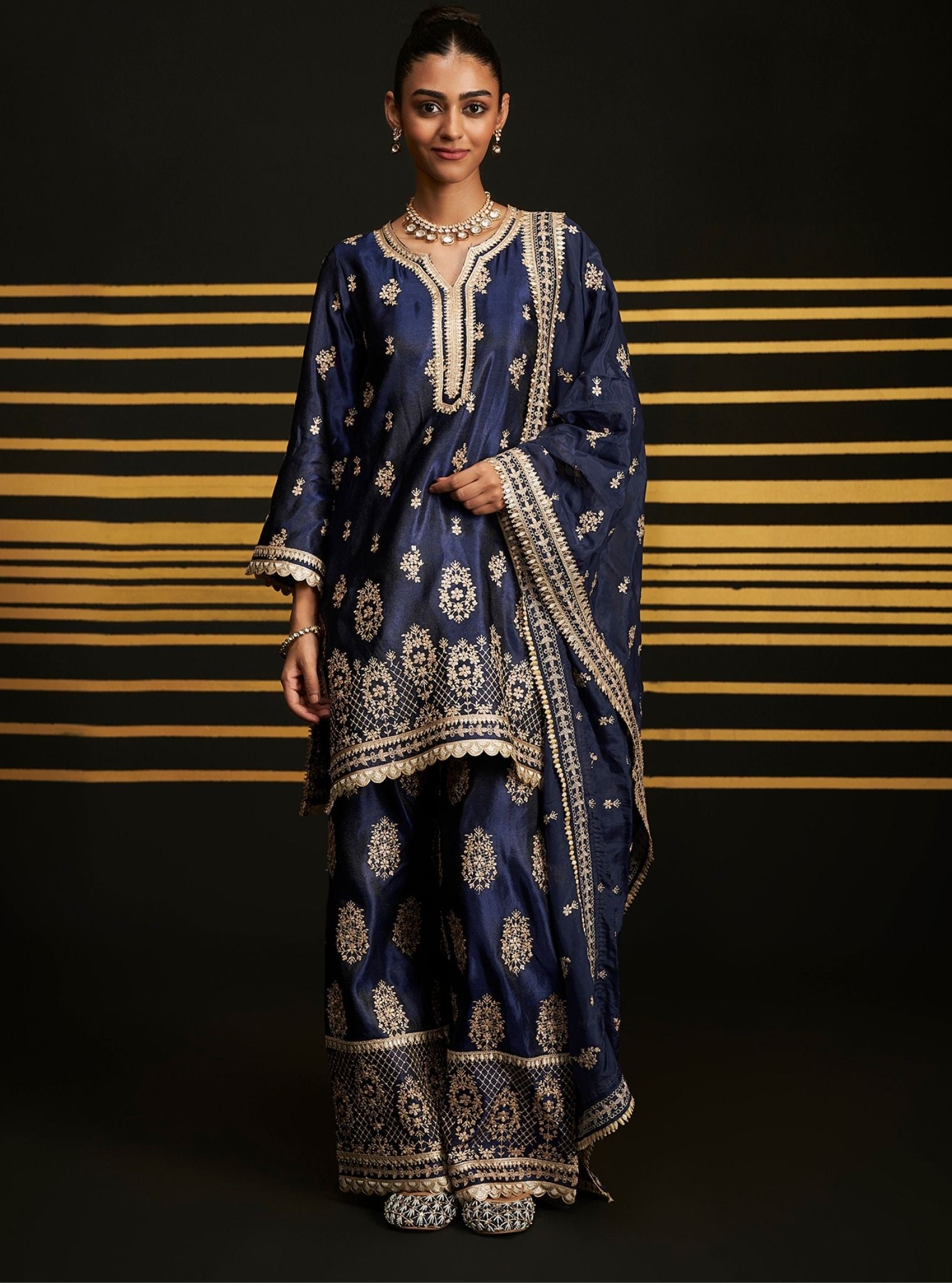 Vaari Luxe Tissue Satin Navy Kurta Set