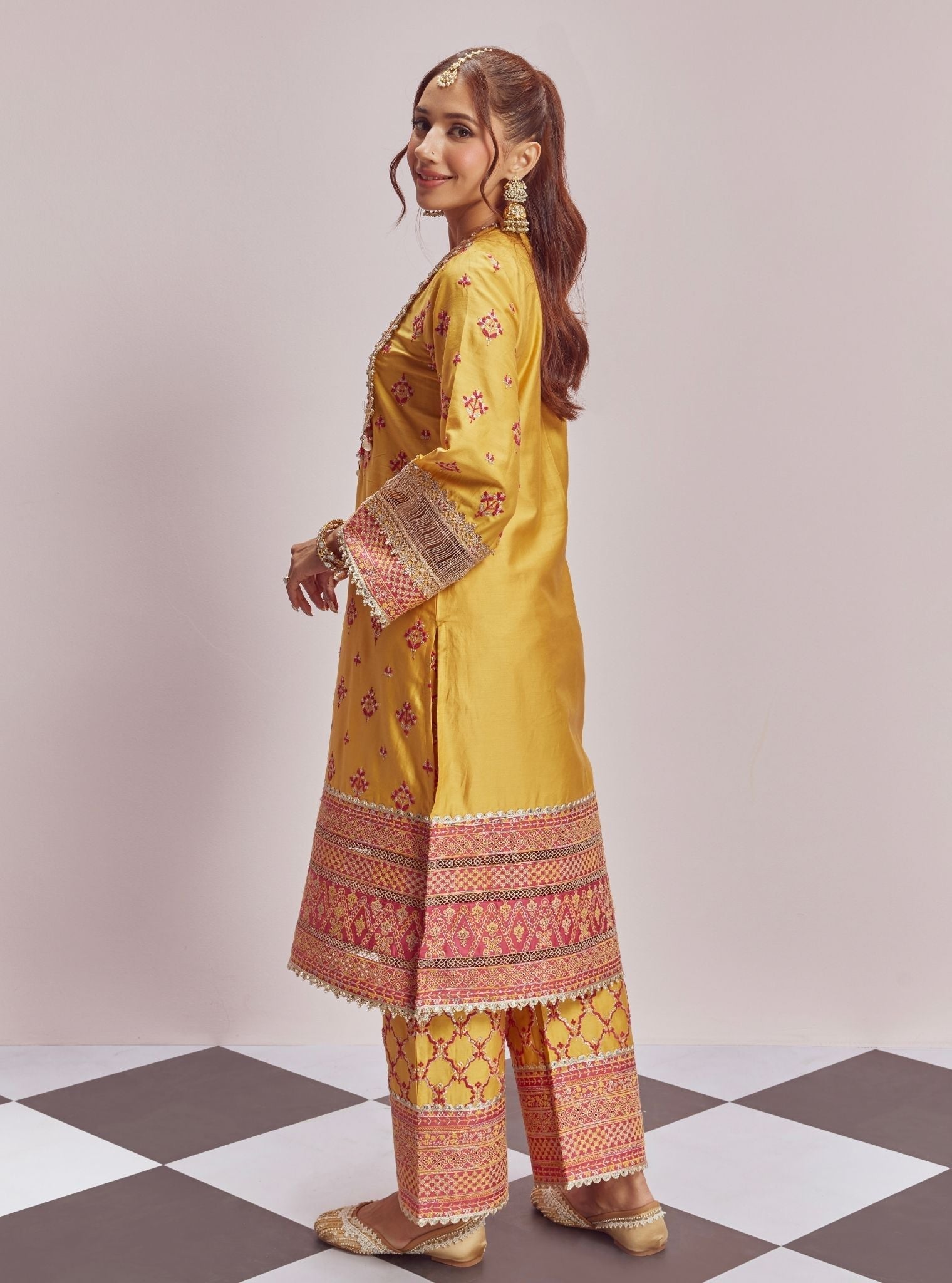 Mulmul Pima Satin Shagun Yellow Kurta With Mulmul Pima Satin Shagun Yellow Pant