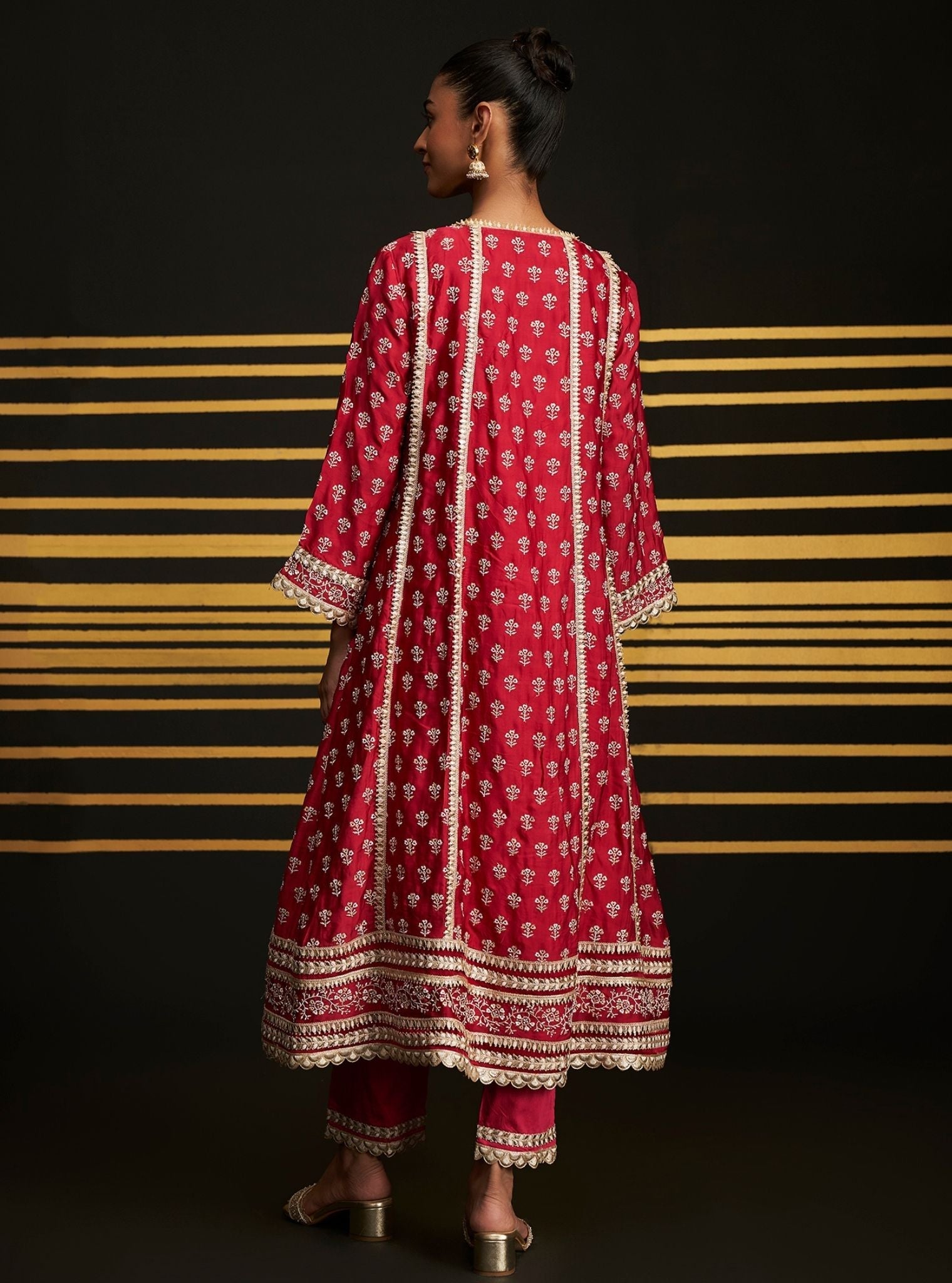 Mulmul Organza Satin Patola Fuschia Anarkali Kurta