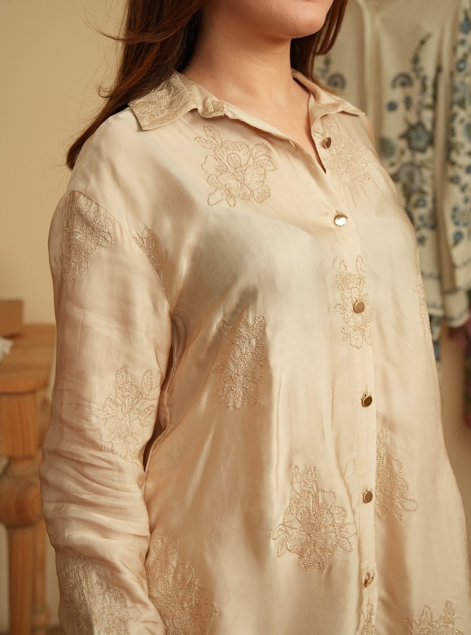Mulmul Cupro Satin Mireille Beige Shirt With Mulmul Cupro Satin Mireille Beige Pant