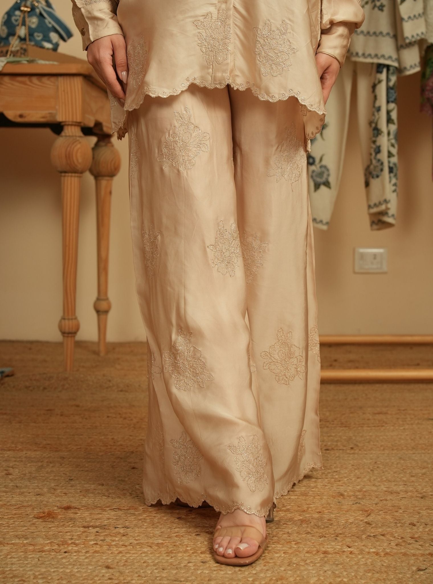 Mulmul Cupro Satin Mireille Beige Shirt With Mulmul Cupro Satin Mireille Beige Pant
