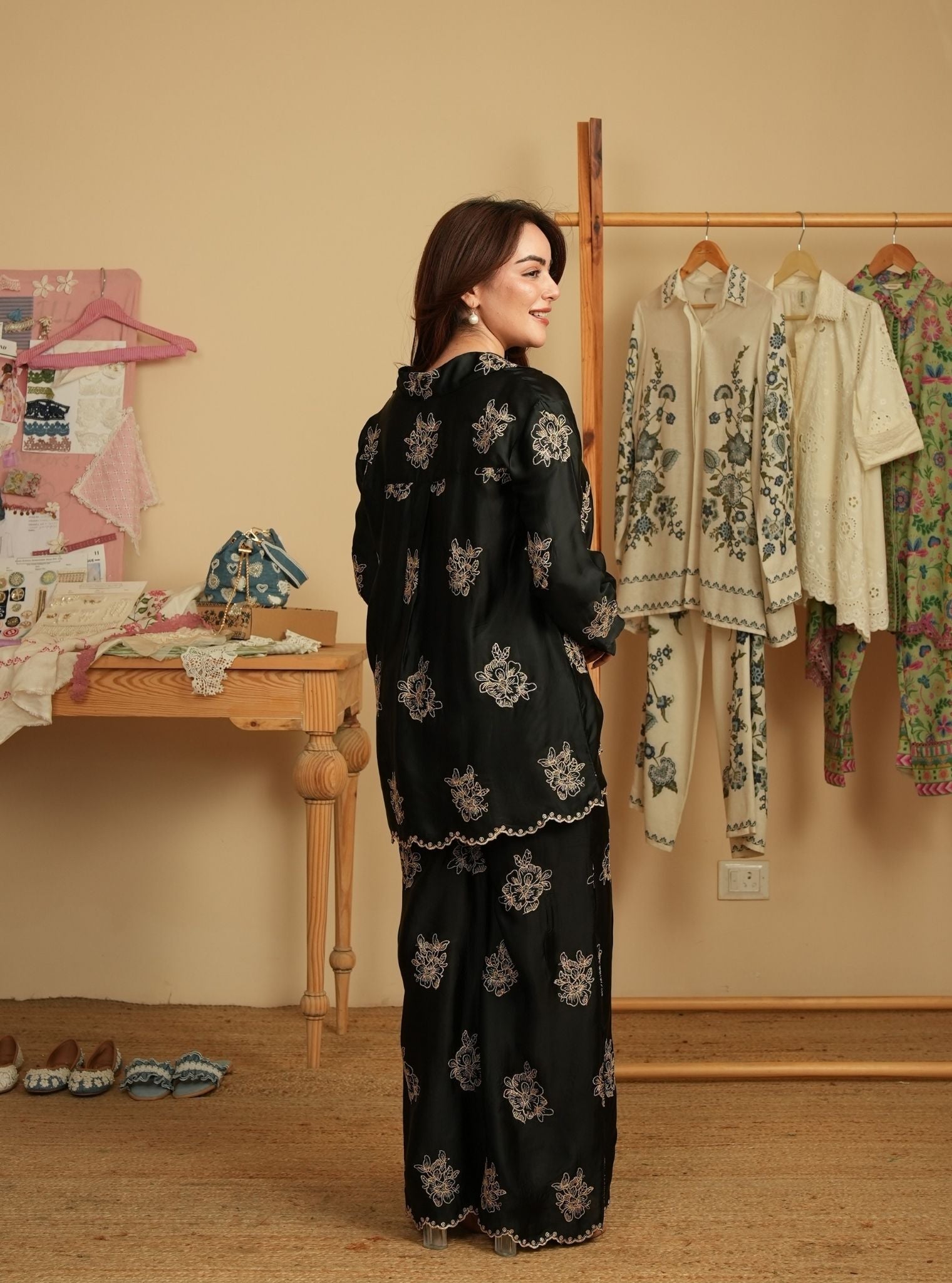 Mulmul Cupro Satin Mireille Black Shirt With Mulmul Cupro Satin Mireille Black Pant