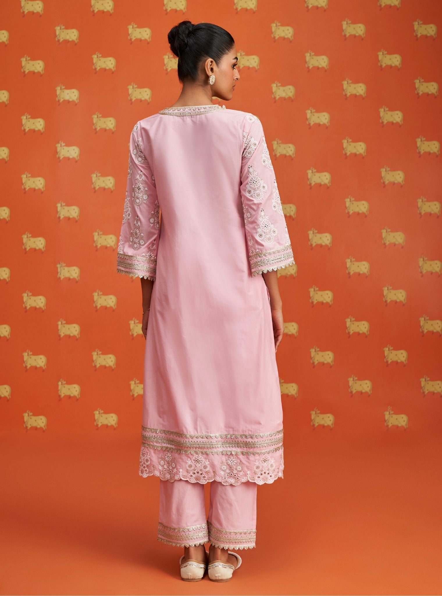 Mulmul Cotton Kaeo Pink Kurta With Mulmul Cotton Kaeo Pink Pant