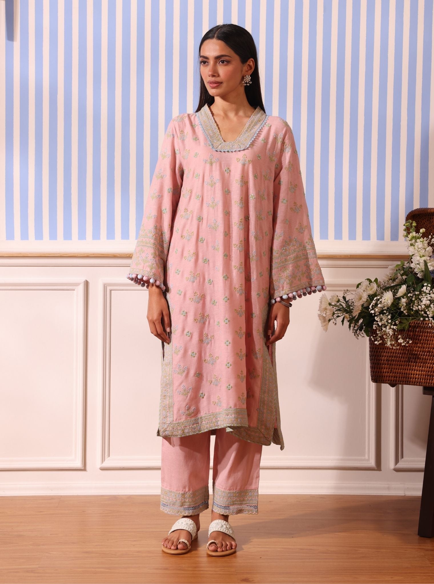 Mulmul Linen Shileh Pink Kurta With Mulmul Linen Shileh Pink Pant