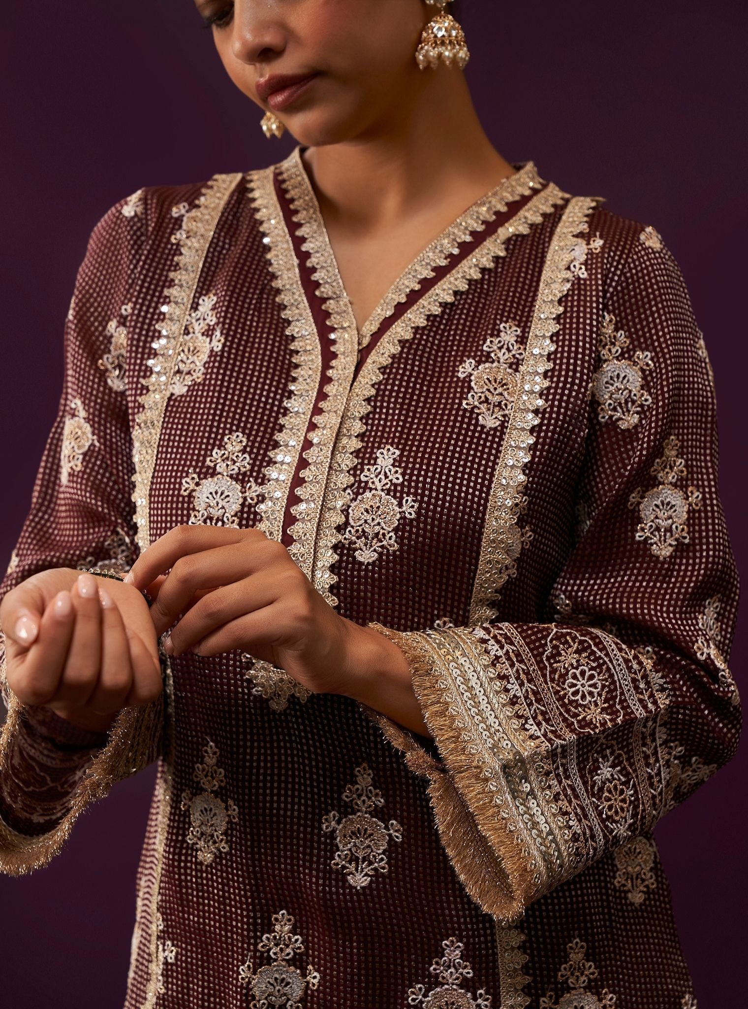 Mulmul Banarsi Iyana Wine Kurta With Mulmul Banarsi Iyana Wine Pant