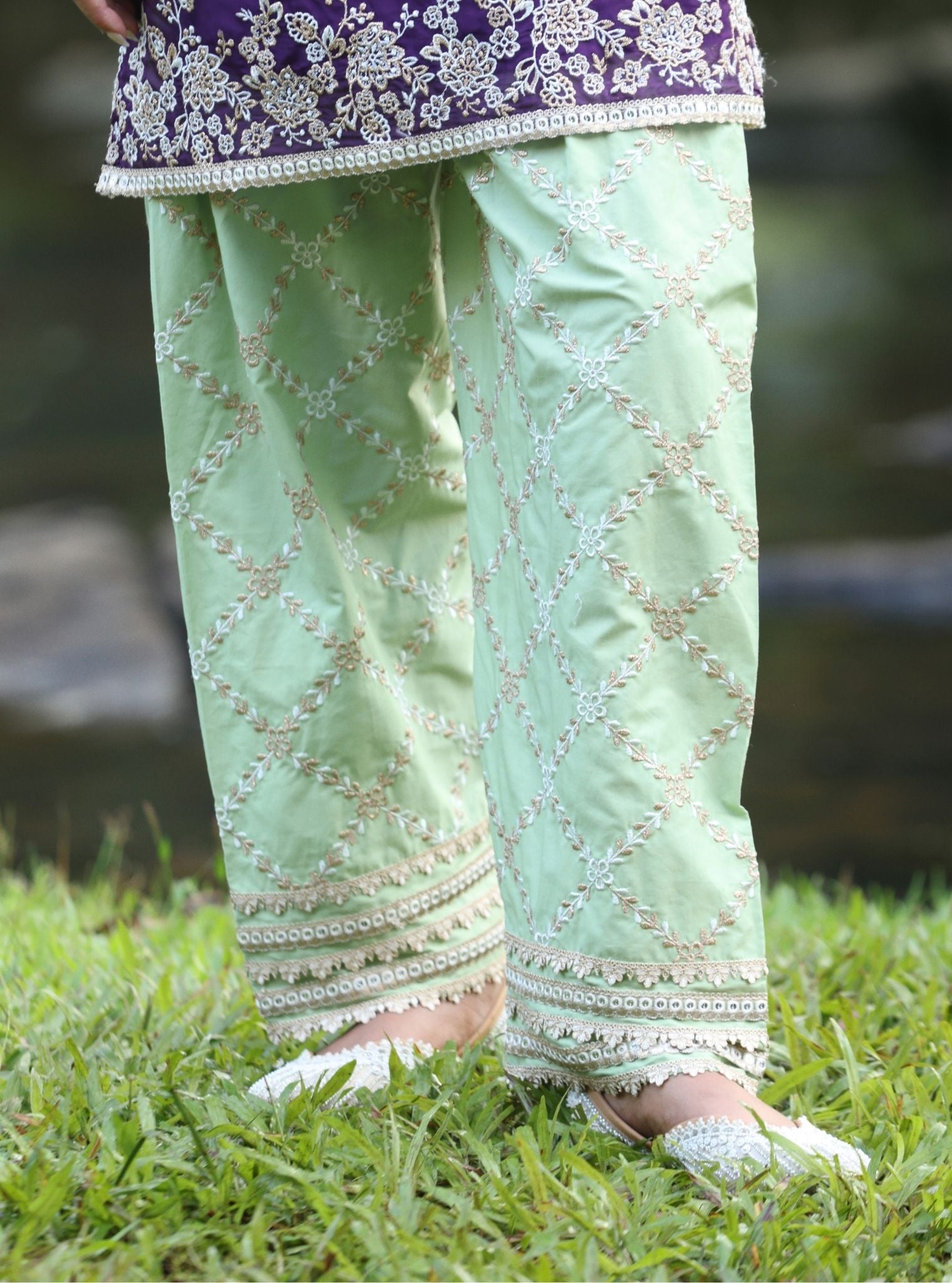 Mulmul Organza Khwab Purple Kurta With Mulmul Pima Satin Khwab Green Pant