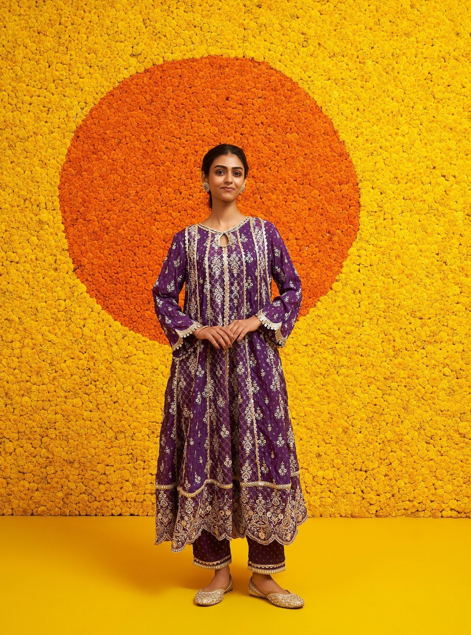 Mulmul Banarsi Chalka Purple Anarkali Kurta With Mulmul Banarsi Chalka Purple Pant