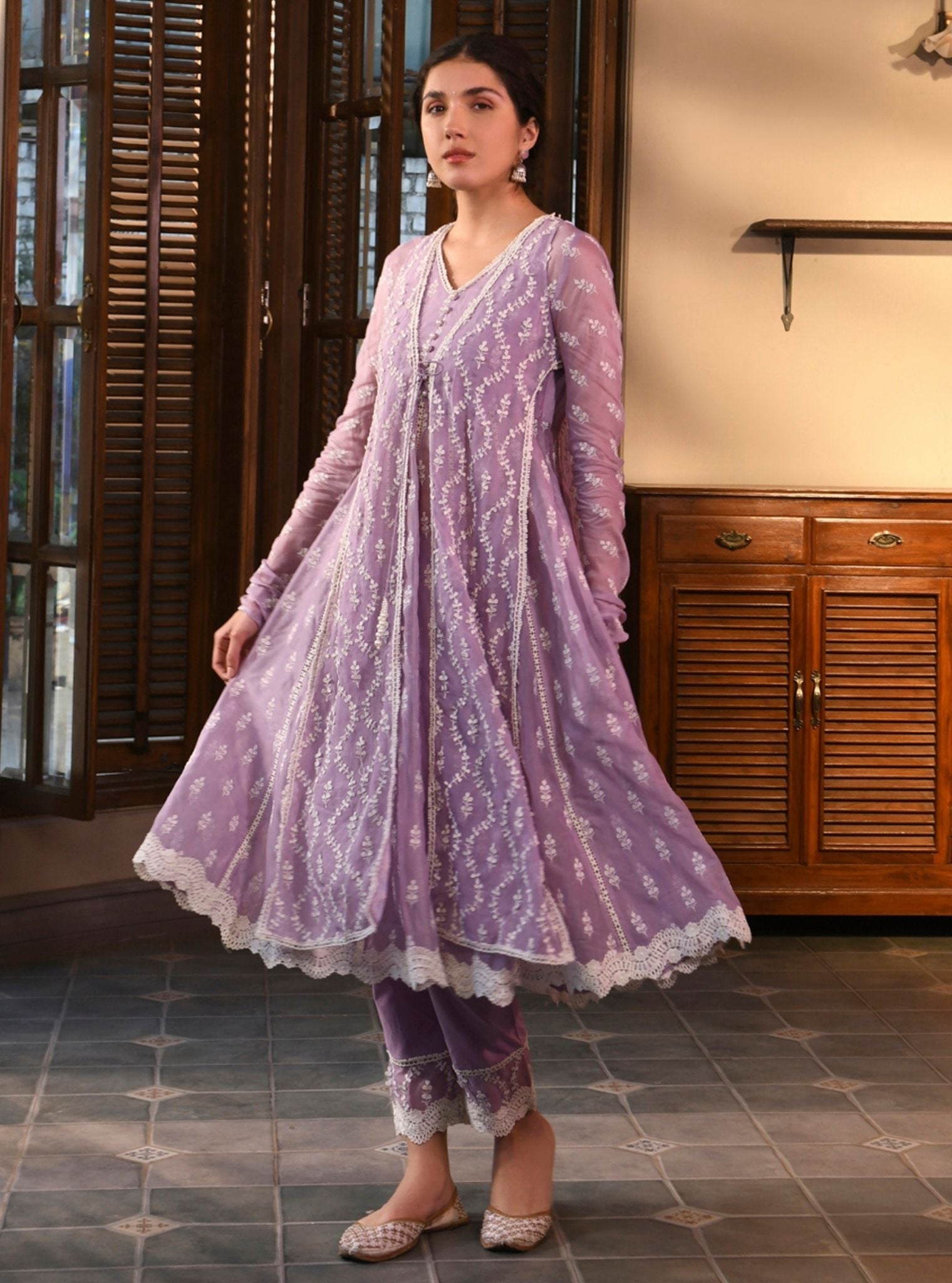 Mulmul Organza Kira Lavender Anarkali Kurta With Mulmul Cotton Kira Lavender Pant