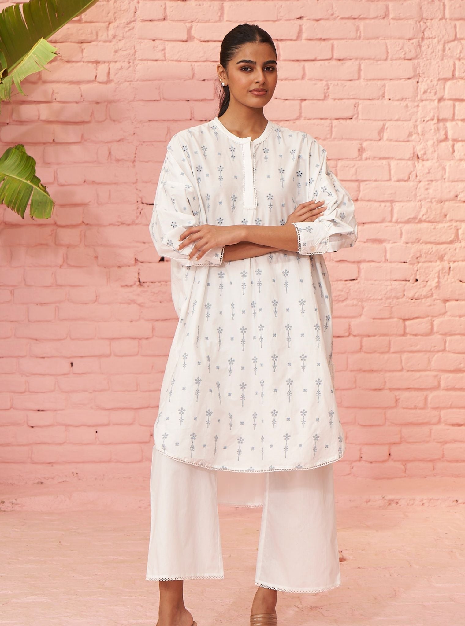 Mulmul Cotton Oriana White Kurta With Mulmul Cotton Oriana White Pant