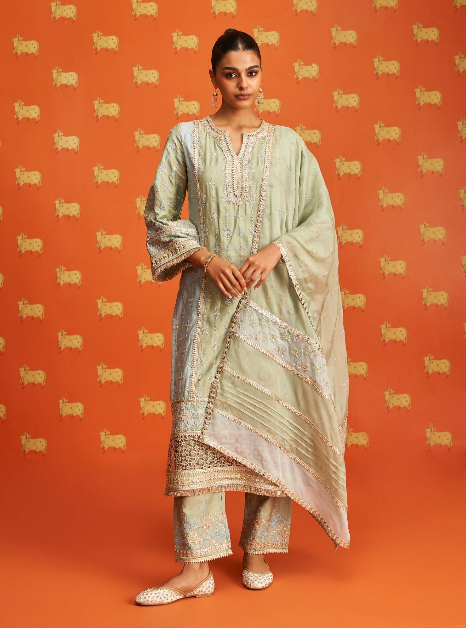 Mulmul Pima Satin Anya Green Kurta With Mulmul Pima Satin Anya Green Pant