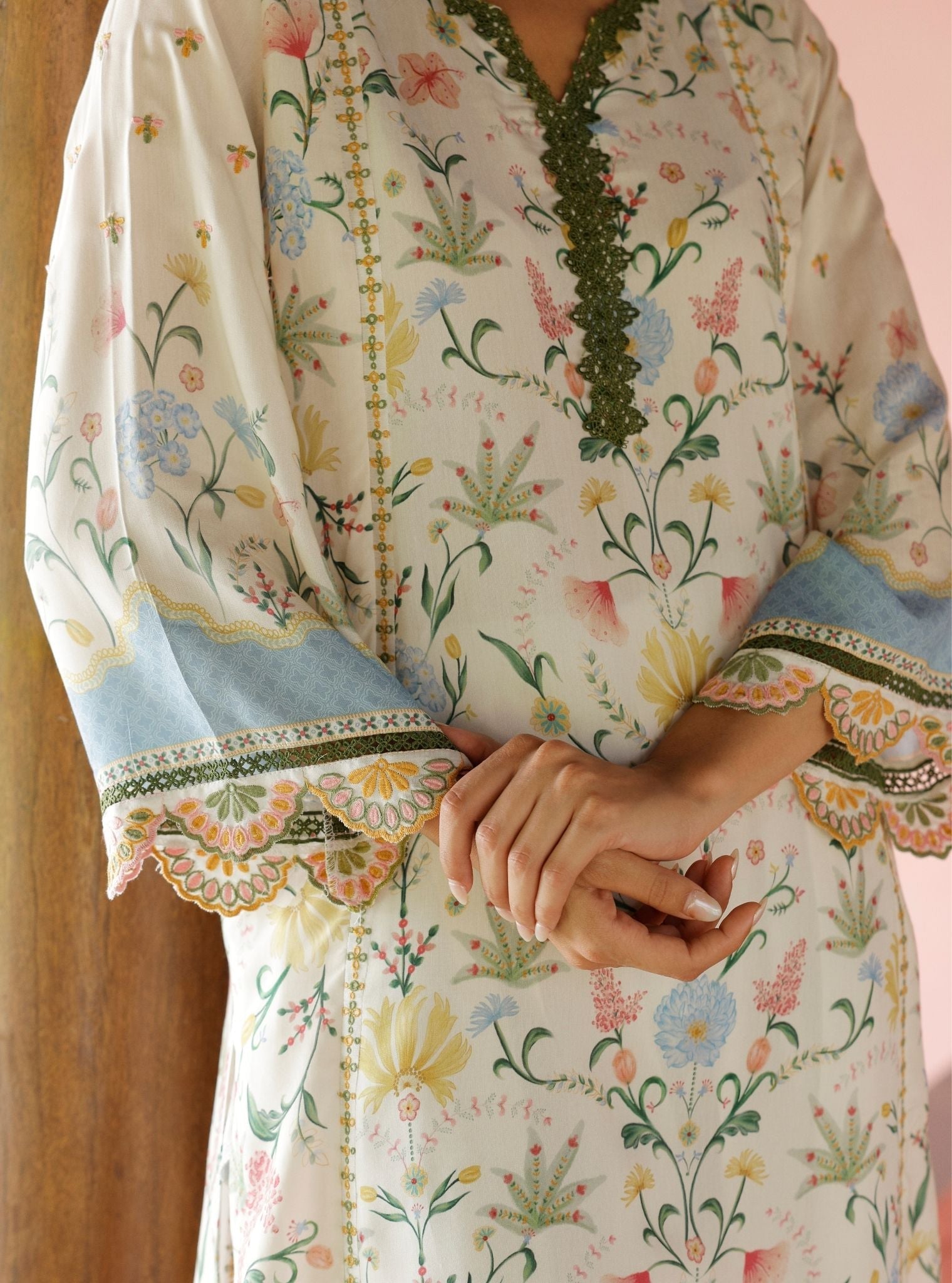 Mulmul Lawn Printed Alya Off White Kurta With Mulmul Lawn Printed Alya Off White Pant