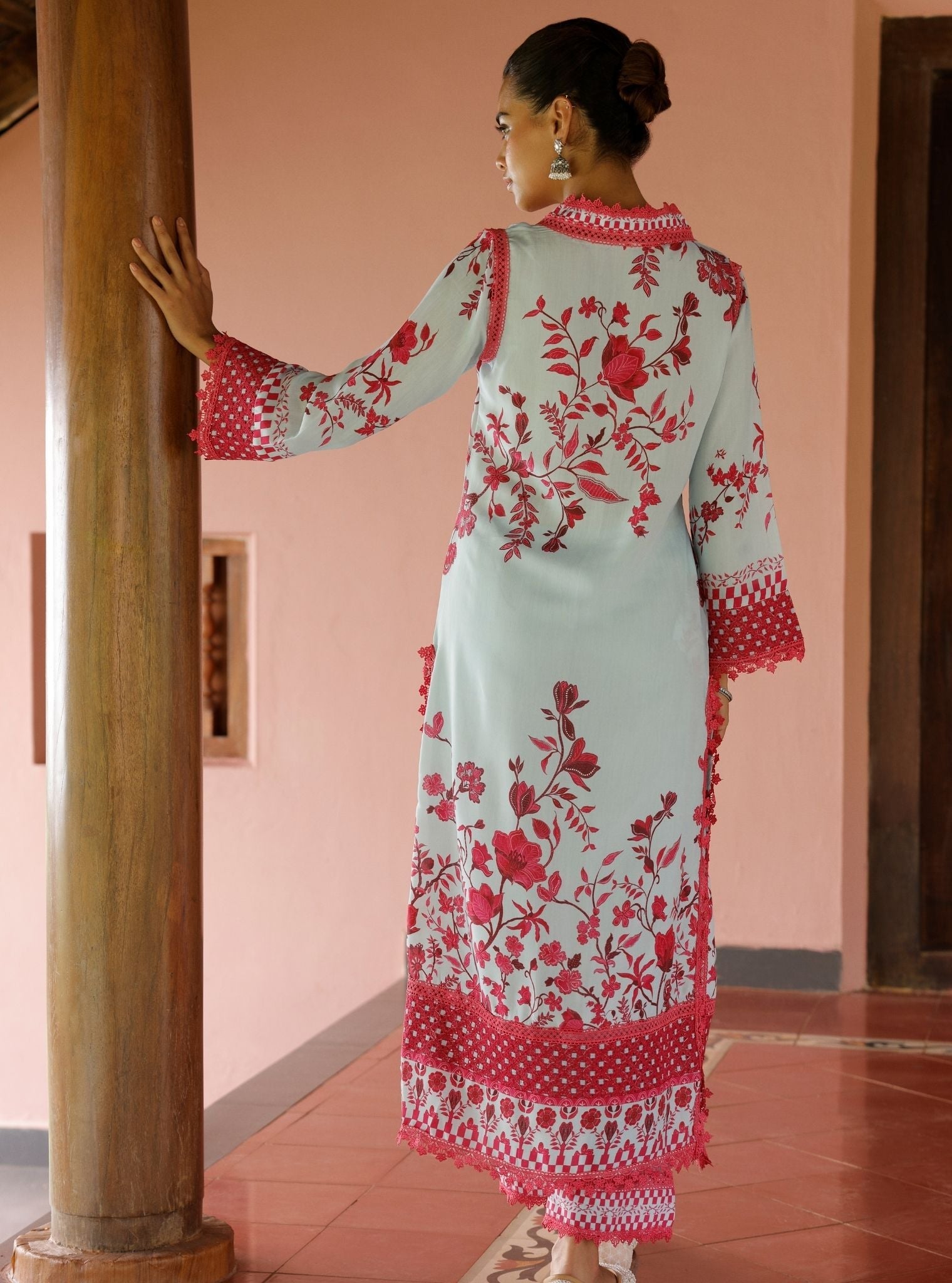 Mulmul Lawn Printed Diti Blue Kurta With Mulmul Lawn Printed Diti Blue Pant
