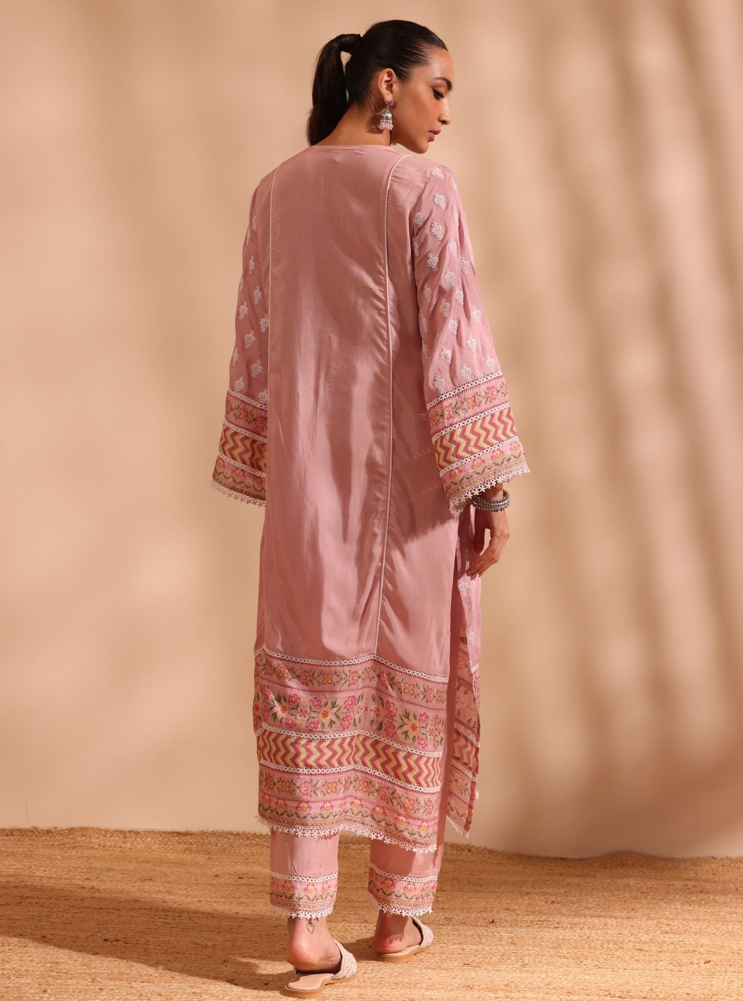 Mulmul Lawn Anvita Pink Kurta With Mulmul Lawn Anvita Pink Pant