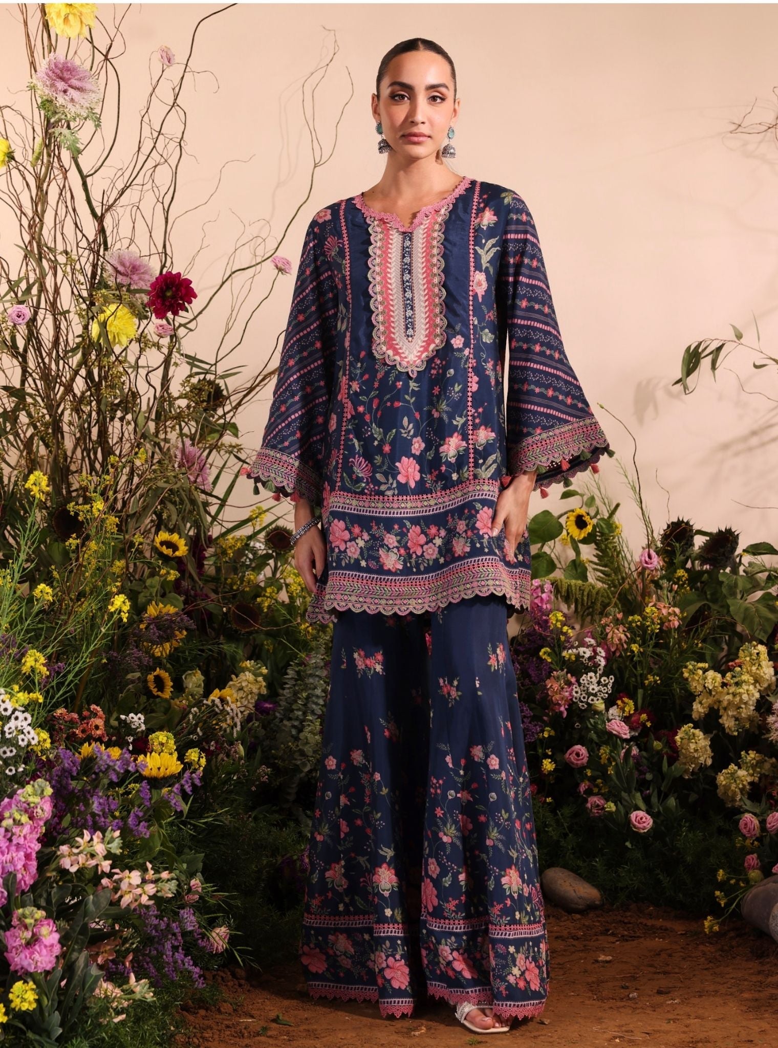 Mulmul Lawn Printed Miran Navy Kurta With Mulmul Lawn Printed Miran Navy Garara