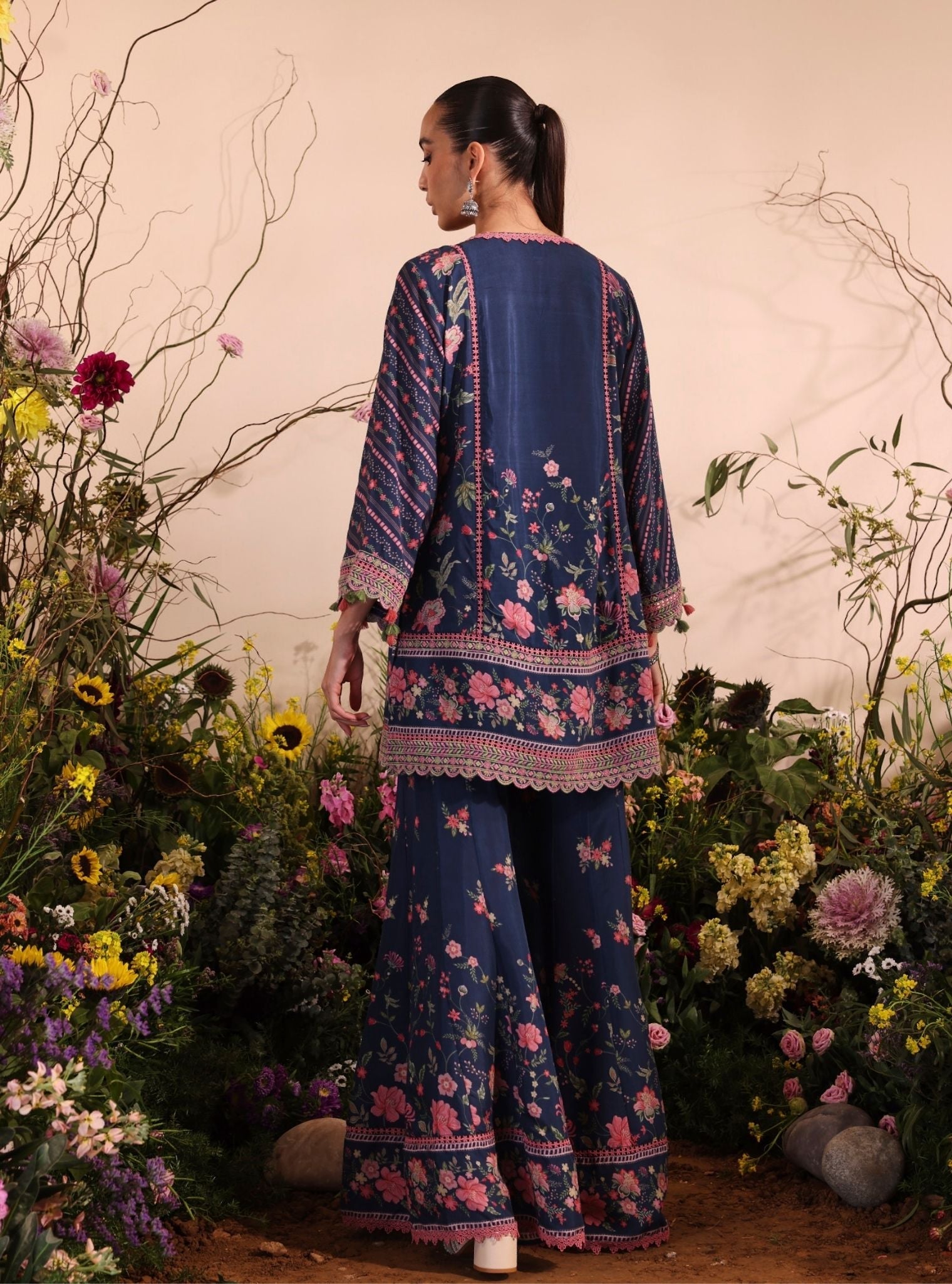 Mulmul Lawn Printed Miran Navy Kurta With Mulmul Lawn Printed Miran Navy Garara