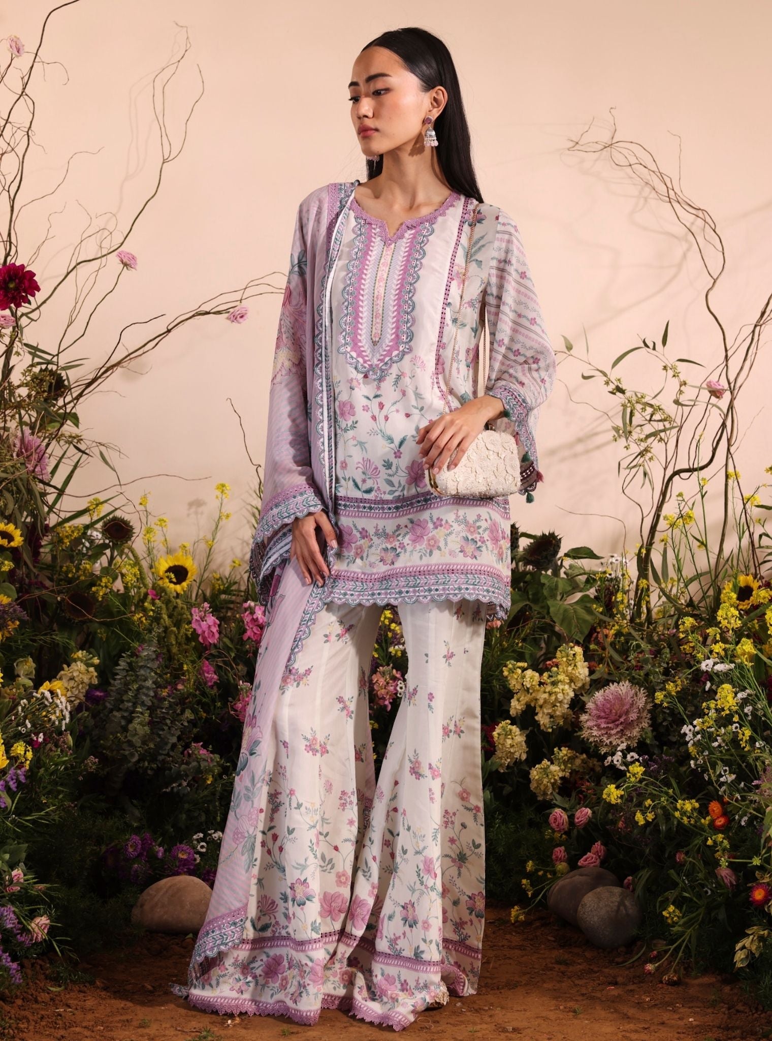 Mulmul Lawn Printed Miran White Kurta With Mulmul Lawn Printed Miran White Garara