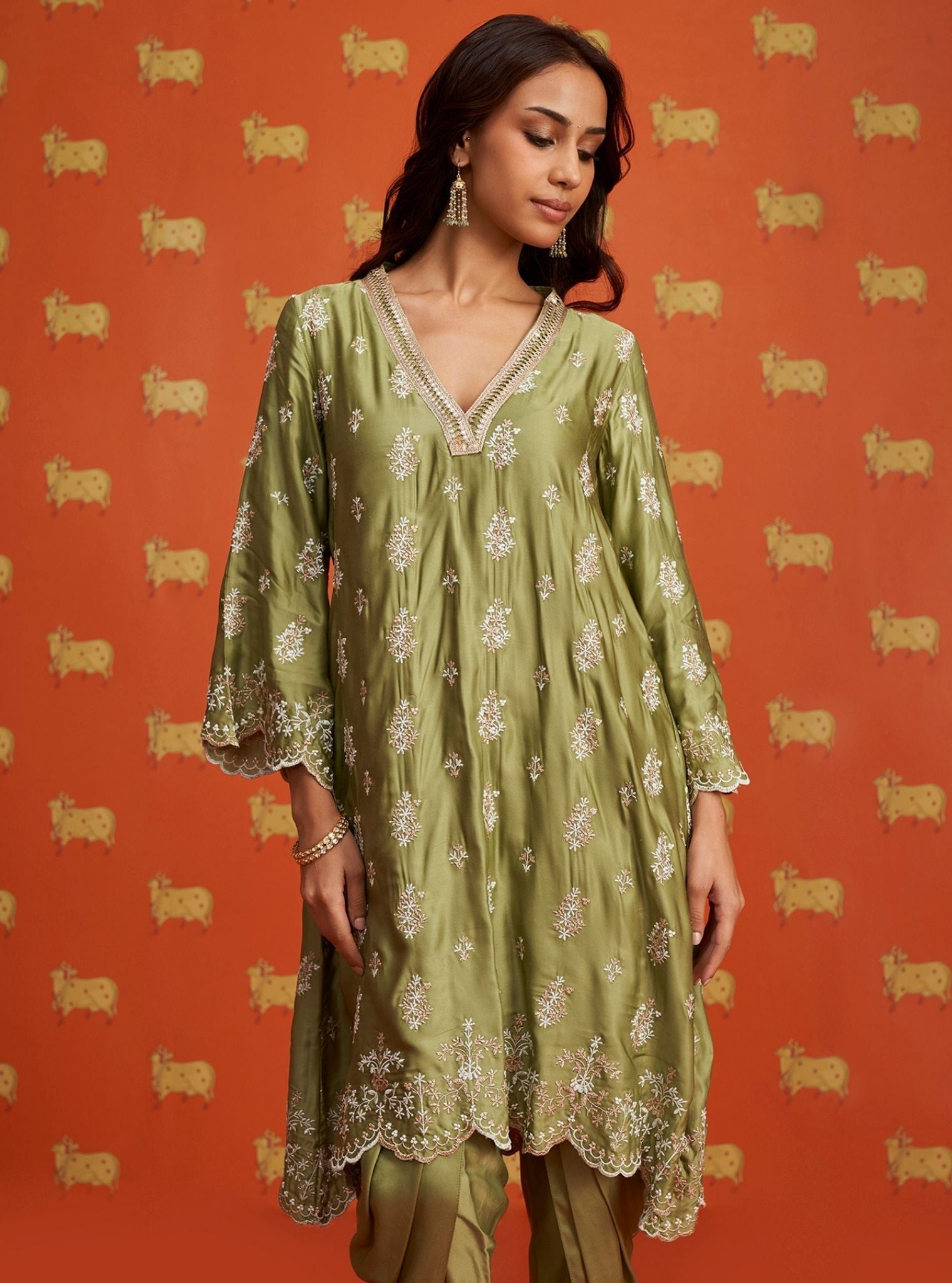 Mulmul Cupro Satin Callaia Moss Green kurta With Mulmul Cupro Satin Callaia Moss Green Salwar