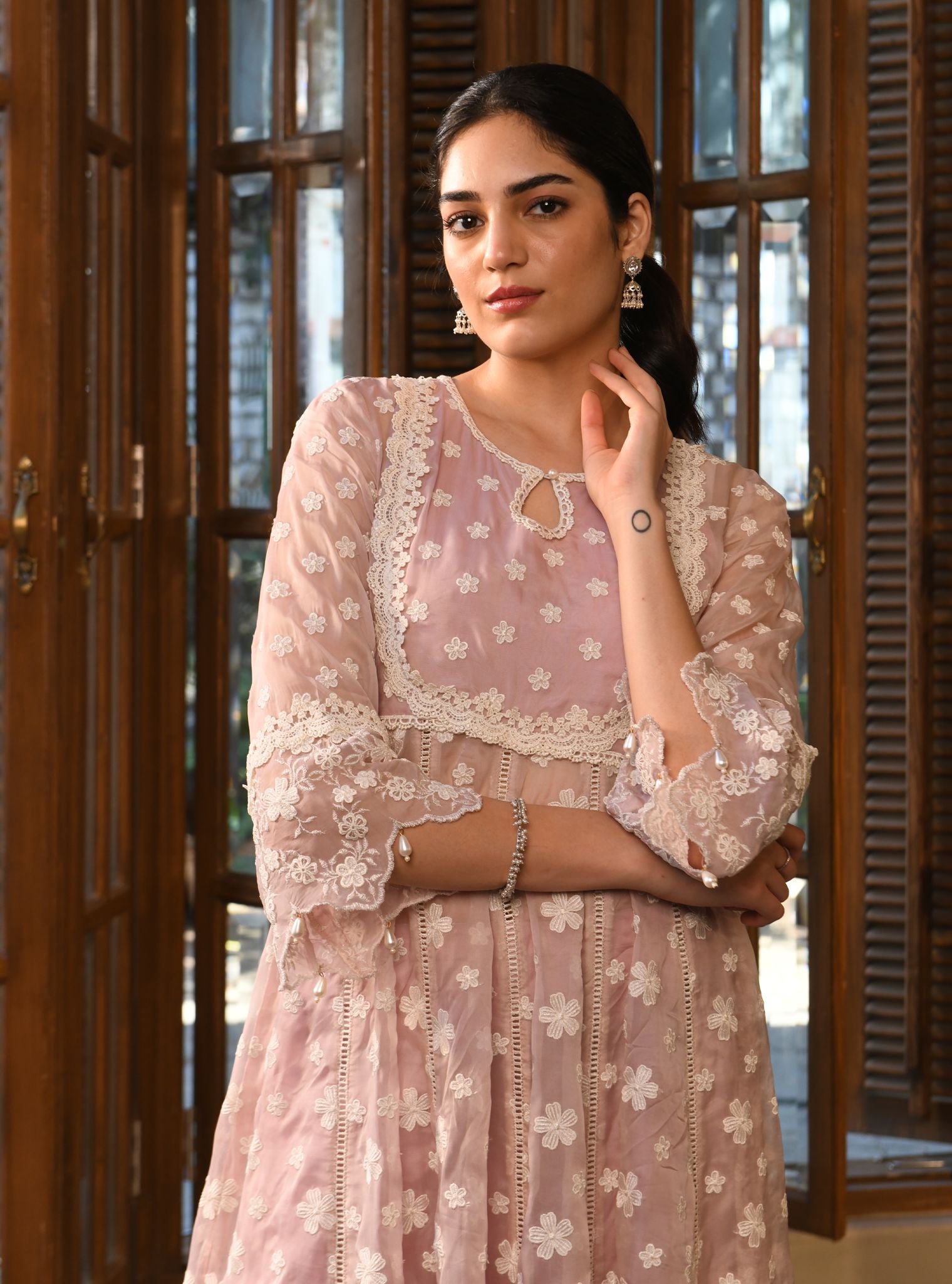 Mulmul Organza Souri Dusty Pink Anarkali Kurta With Mulmul Cotton Souri Dusty Pink Pant