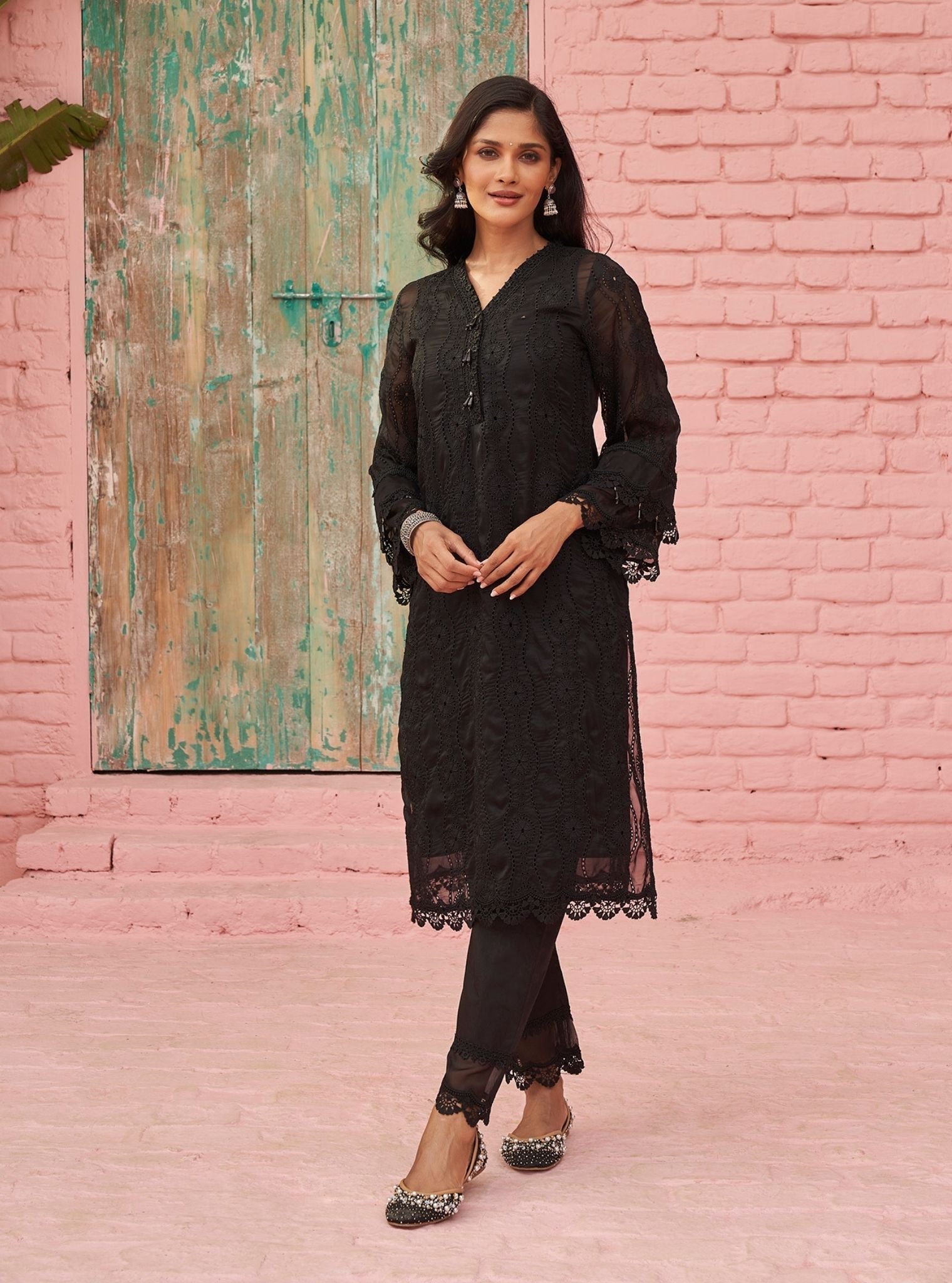 Mulmul Organza Izetta Black Kurta With Mulmul Cotton Izetta Black Pant