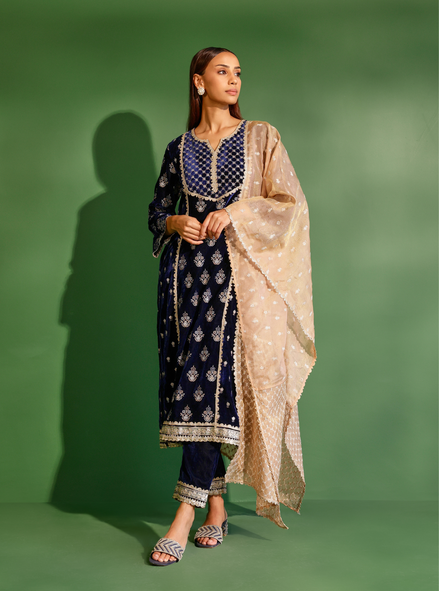 Mulmul Velvet Ghazal Navy Kurta With Mulmul Velvet Ghazal Navy Pant