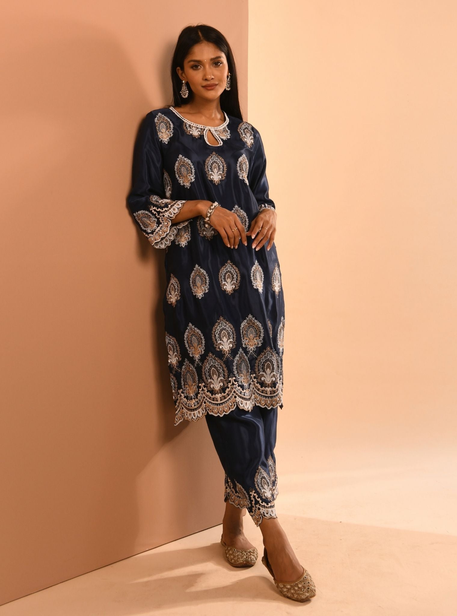 Mulmul Cupro Sydney Navy Kurta With Mulmul Cupro Sydney Navy Pant