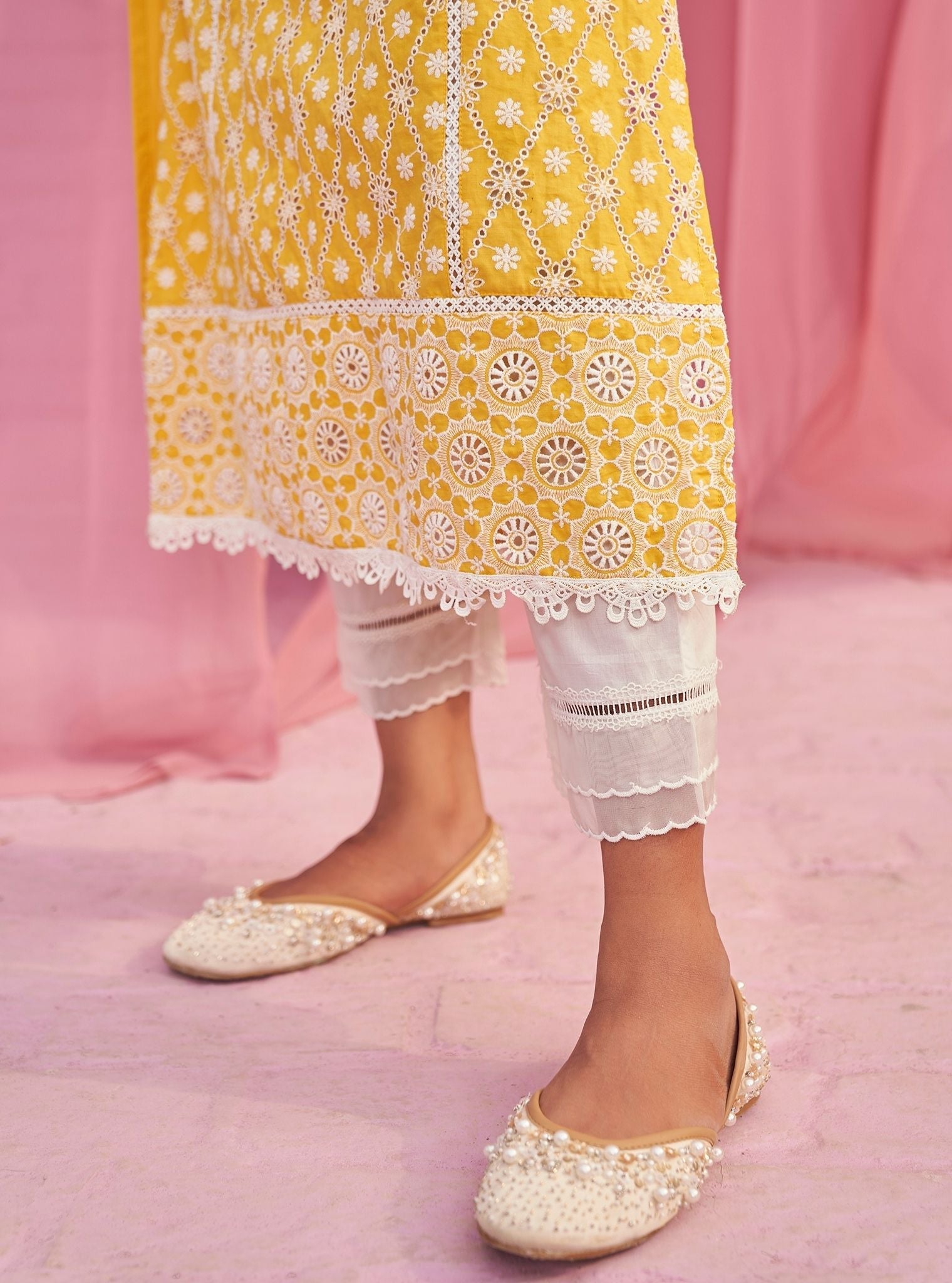 Mulmul Cotton Asti Yellow Kurta With Mulmul Cotton Saanjh White Pant