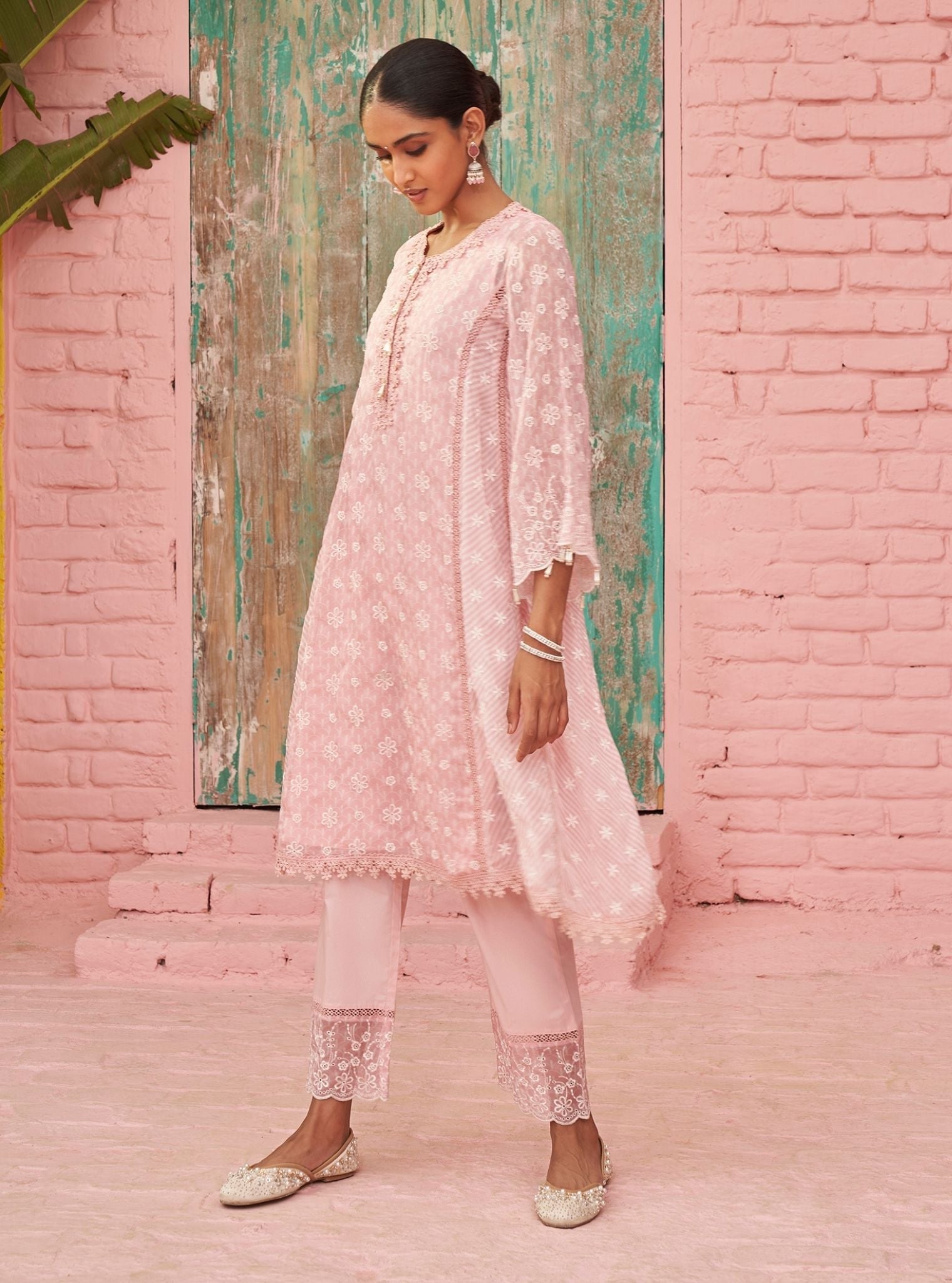 Mulmul Organza Printed Elowyn Pink Kurta With Mulmul Cotton Elowyn Pink Pant