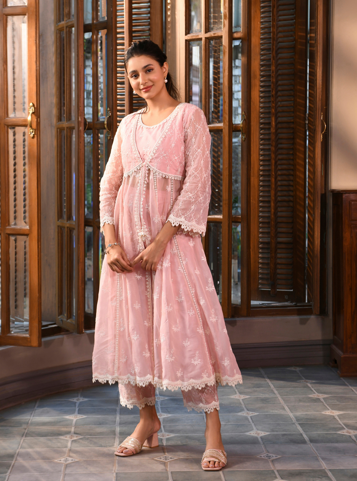 Mulmul Organza Nyla Pink Kurta With Mulmul Cotton Nyla Pink Pant