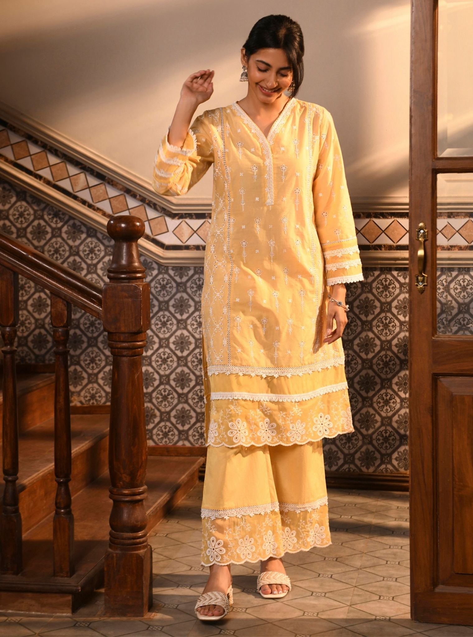 Mulmul Cotton Gulnar Yellow Kurta With Mulmul Cotton Gulnar Yellow Pant