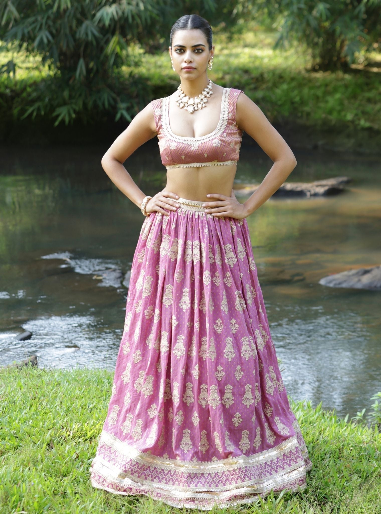 Mulmul Banarsi Rang Plum Lehenga