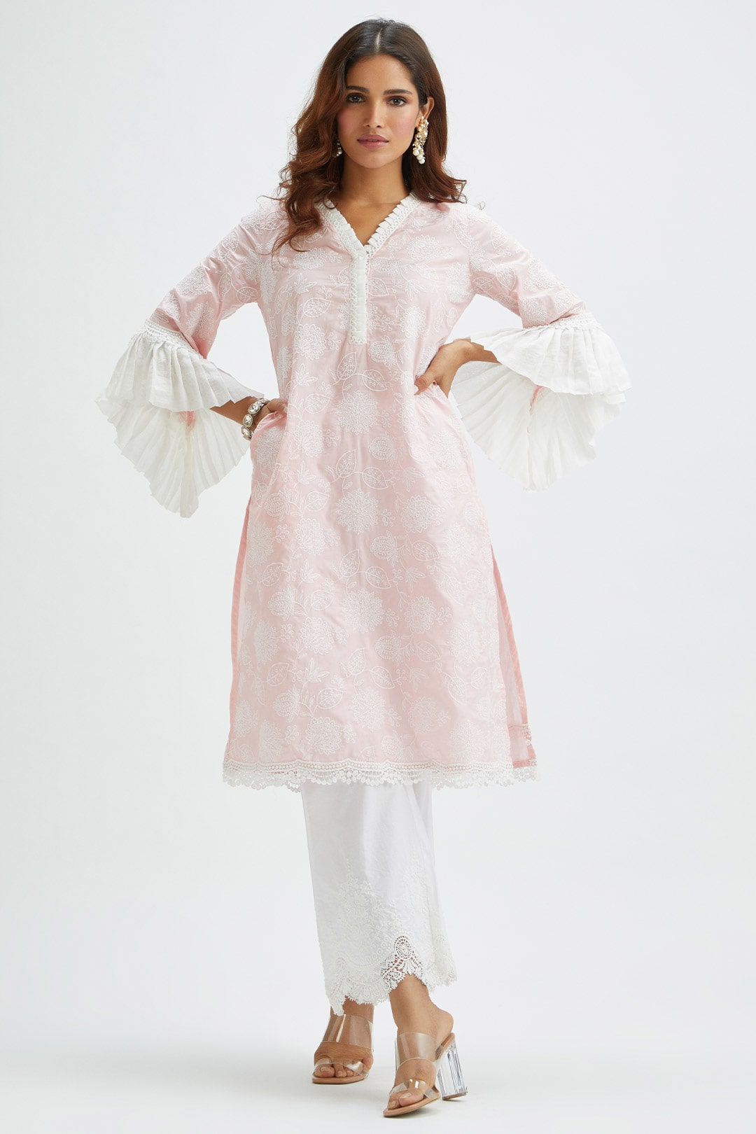 Mulmul Cotton Dunlin Pink Kurta With Emb Bellbottom White Pyajama