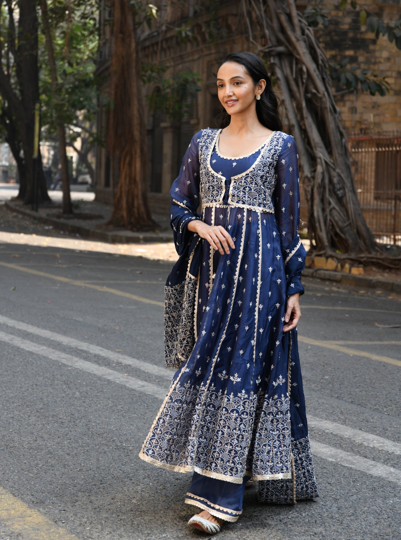 Mulmul Organza Sheri Navy Anarkali Kurta With Mulmul Organza Sheri Navy Sharara