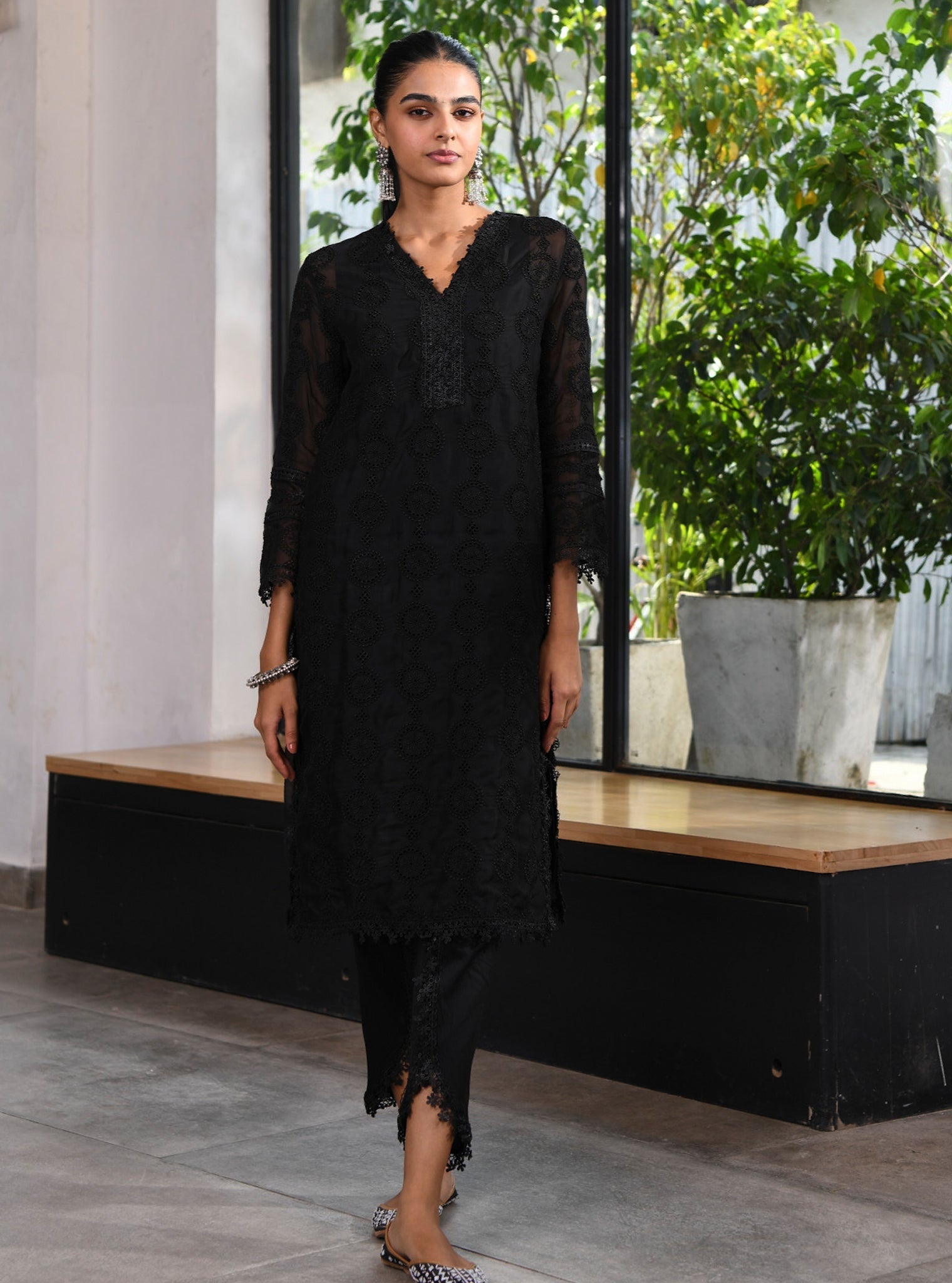 Mulmul Organza Nelli Black Kurta With Mulmul Cotton Nelli Black Pant