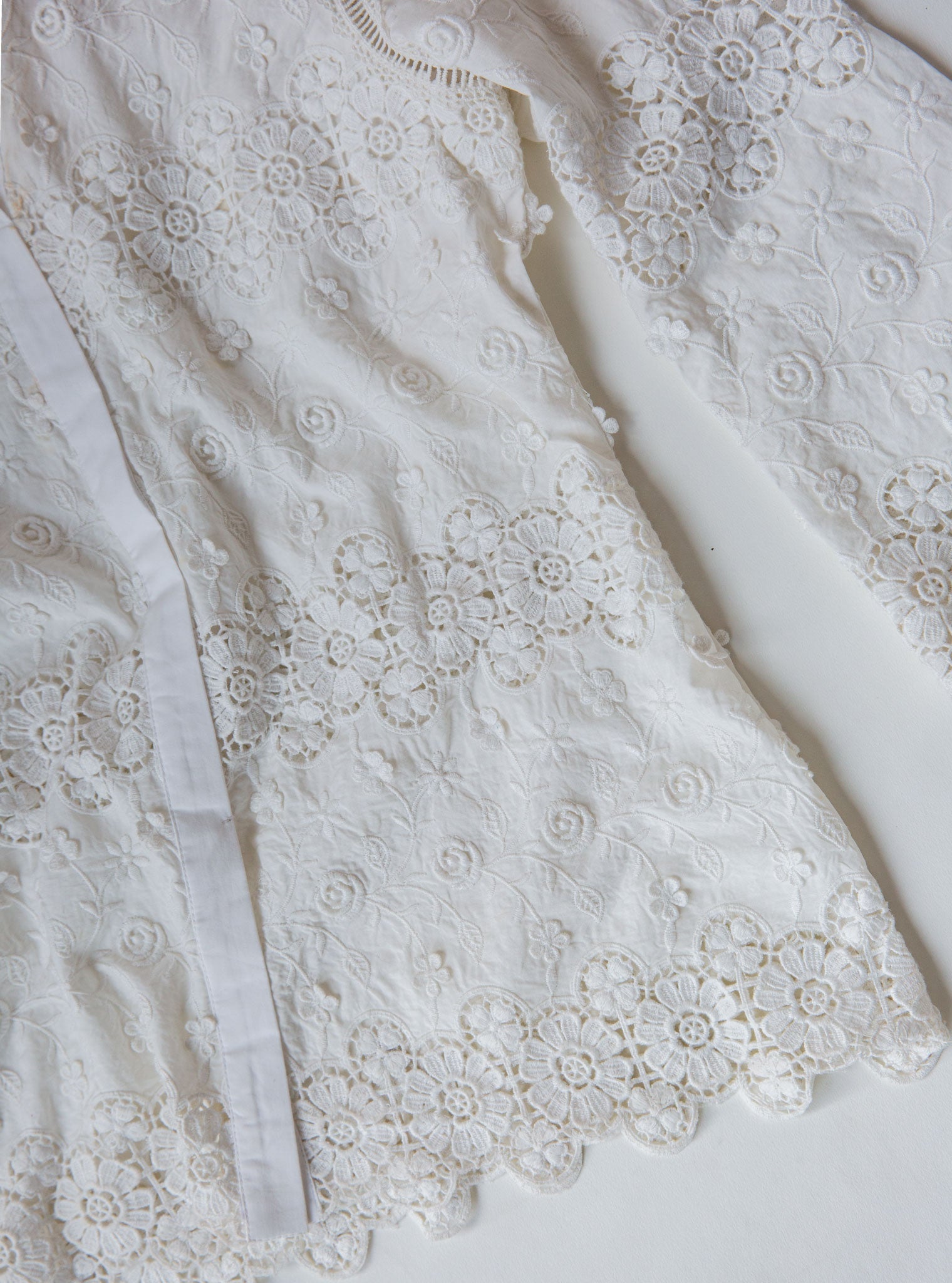 Avril Cotton White Shirt With Short