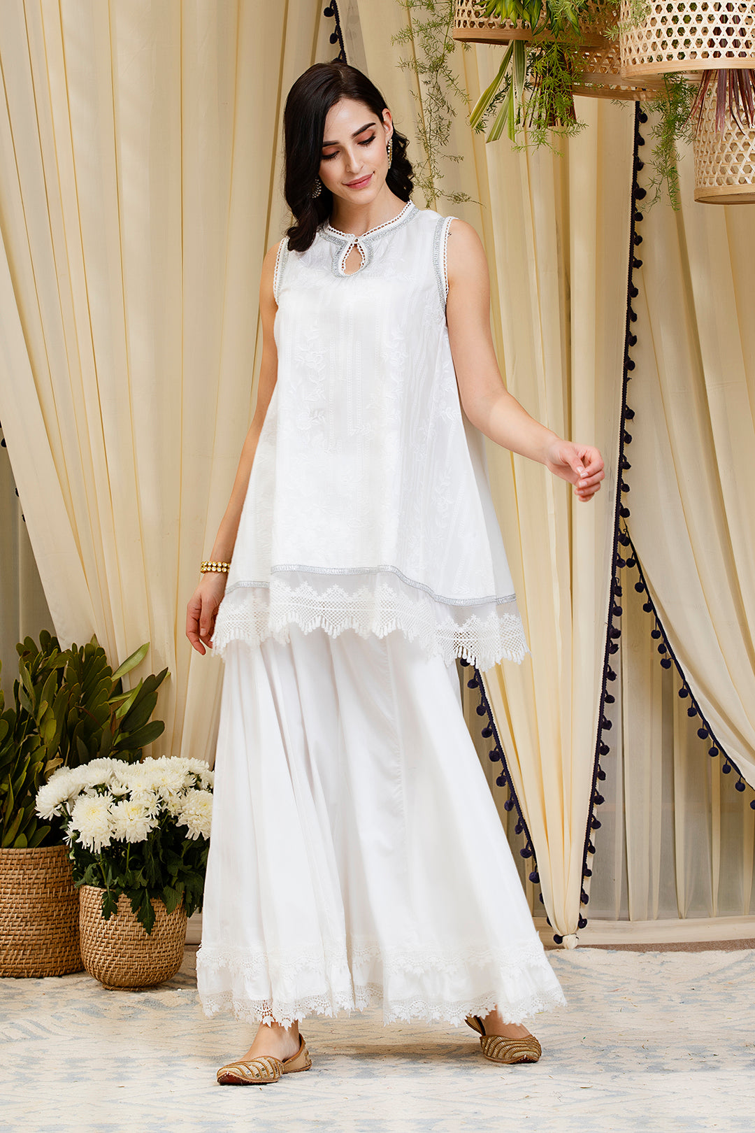 https://cdn.shopify.com/s/files/1/0088/4031/4931/files/blossom_white.mov?1890