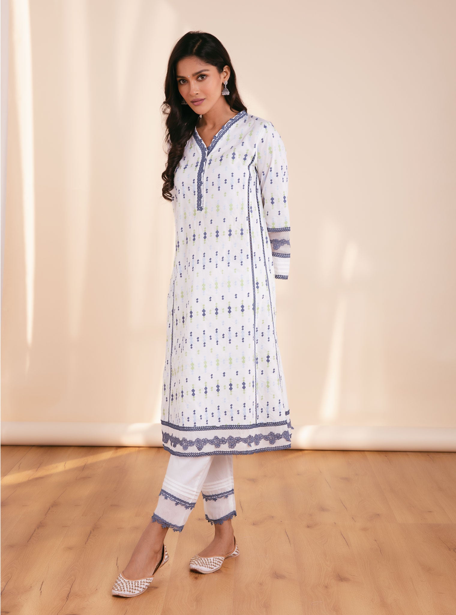 Mulmul Cotton Valencia White Kurta With Layla White Pant