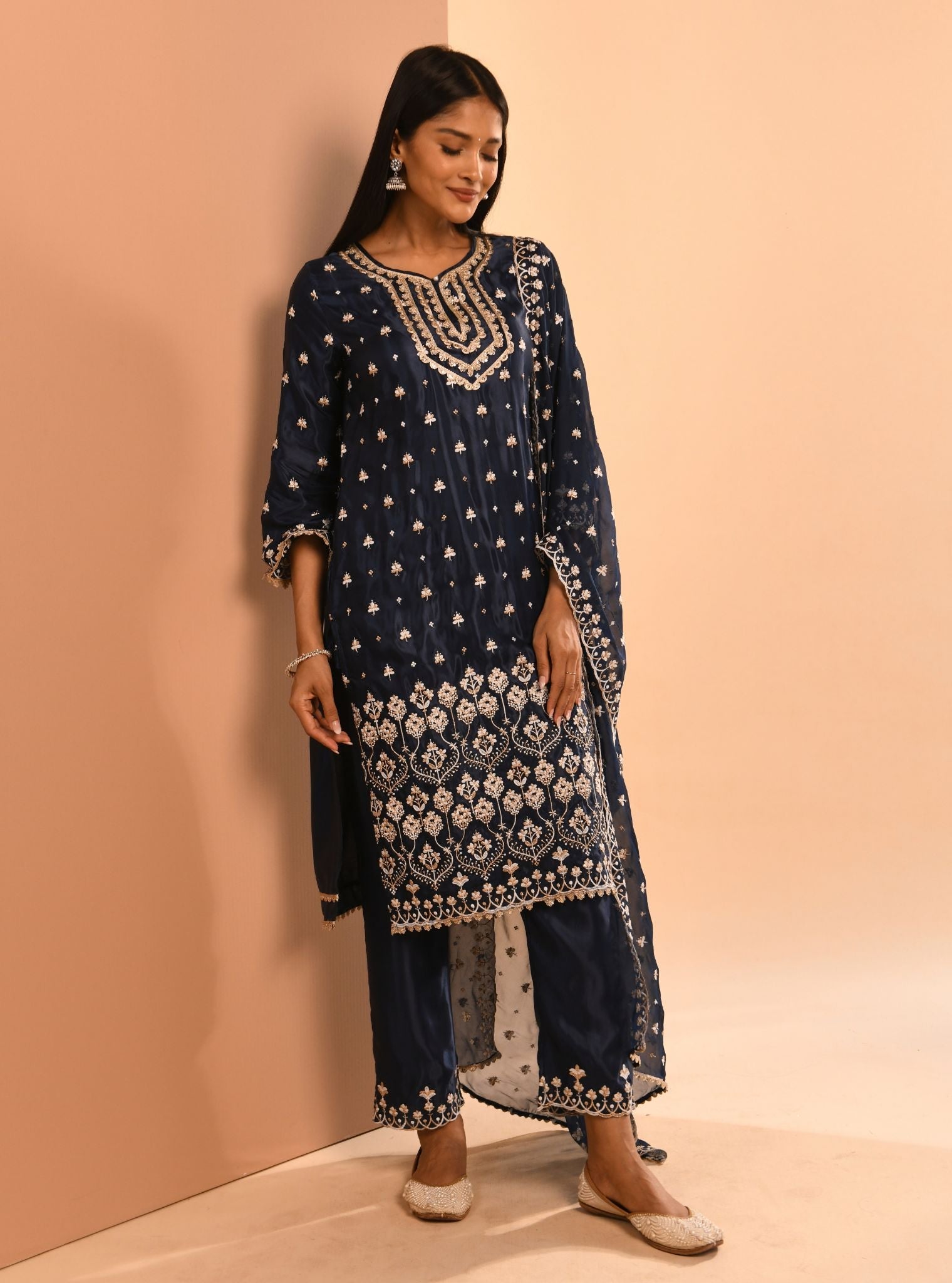 Mulmul Cupro Aarya Navy Kurta With Mulmul Cupro Aarya Navy Pant