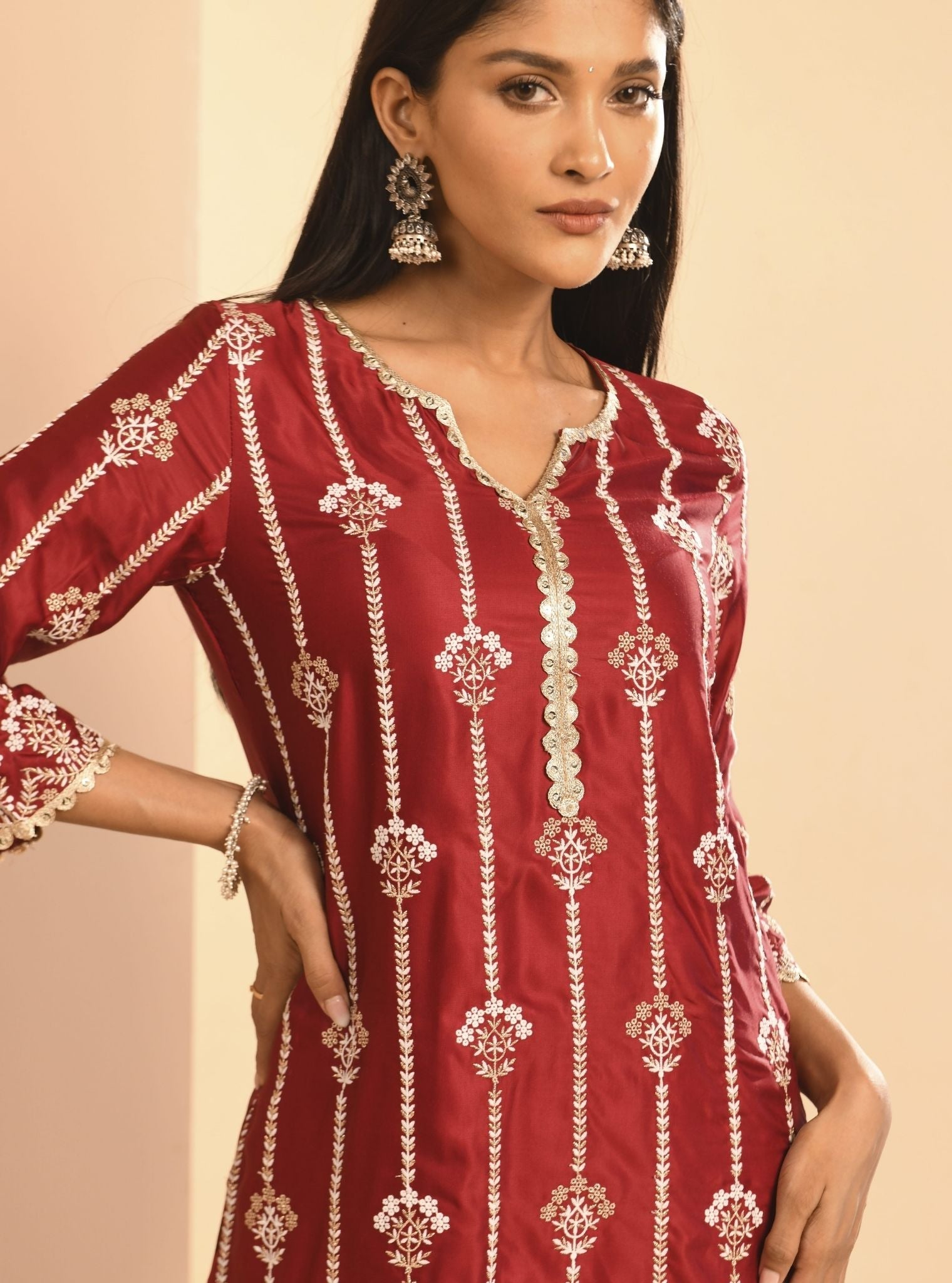 Mulmul Cupro Zoya Wine Kurta With Mulmul Cupro Zoya Wine Pant