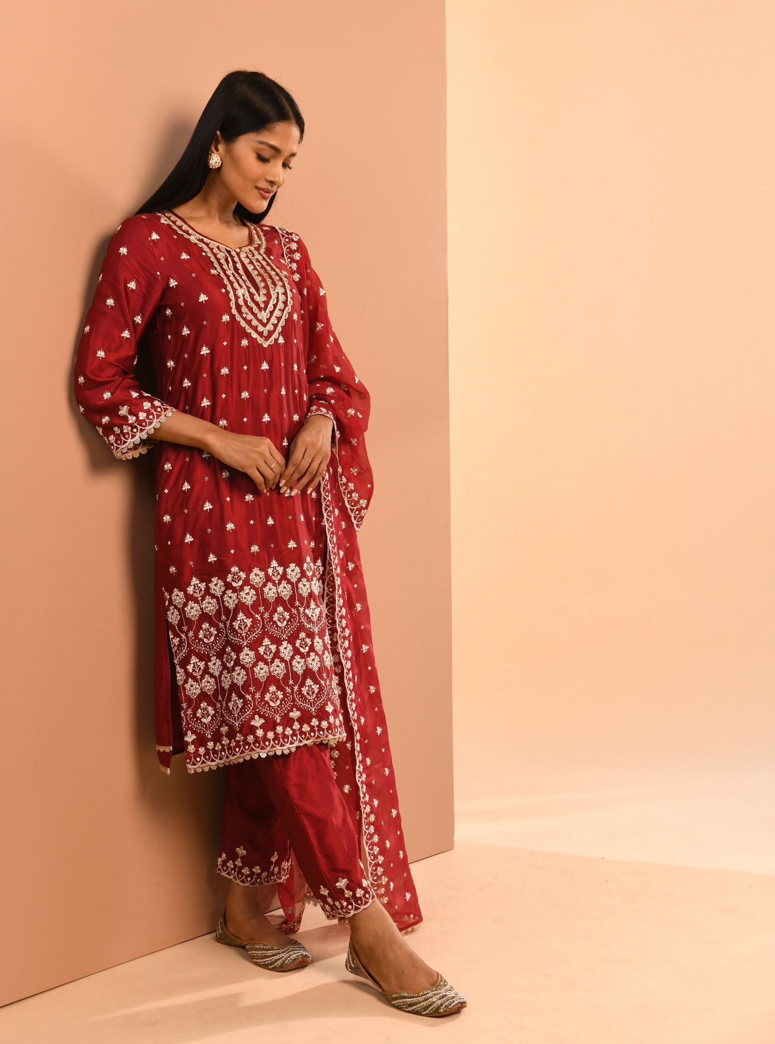 Mulmul Cupro Aarya Wine Kurta With Mulmul Cupro Aarya Wine Pant