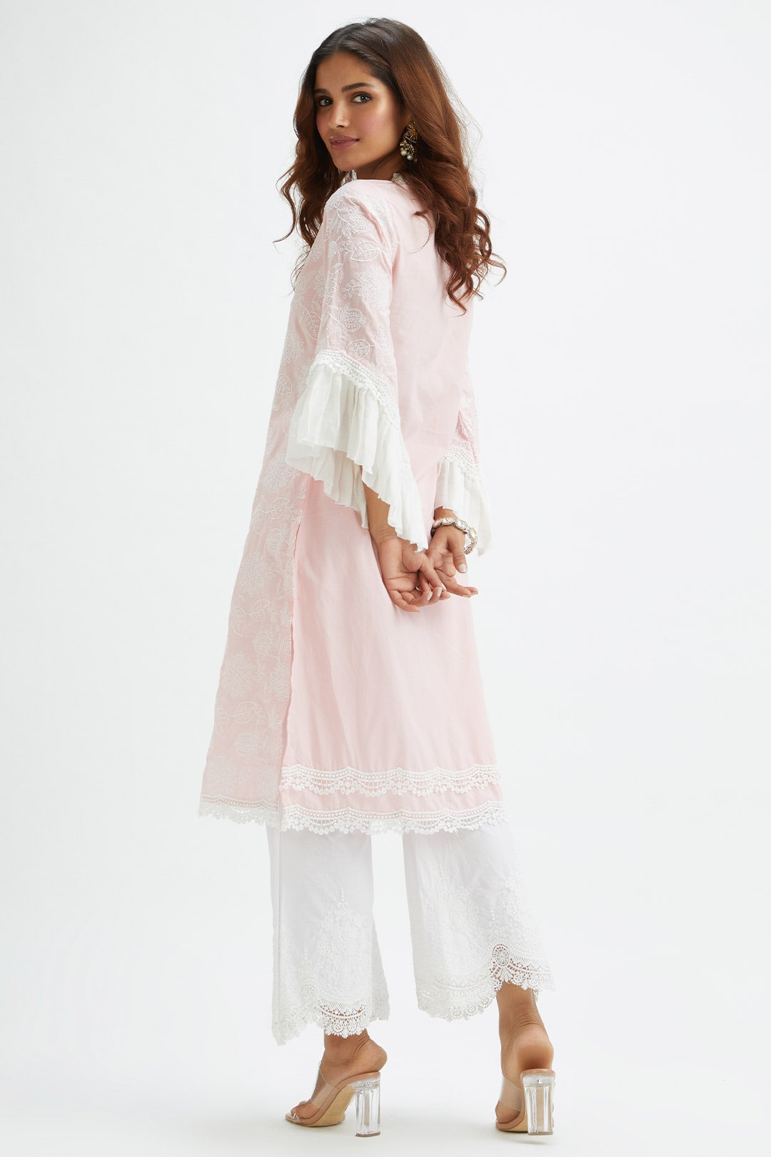 Mulmul Cotton Dunlin Pink Kurta With Emb Bellbottom White Pyajama