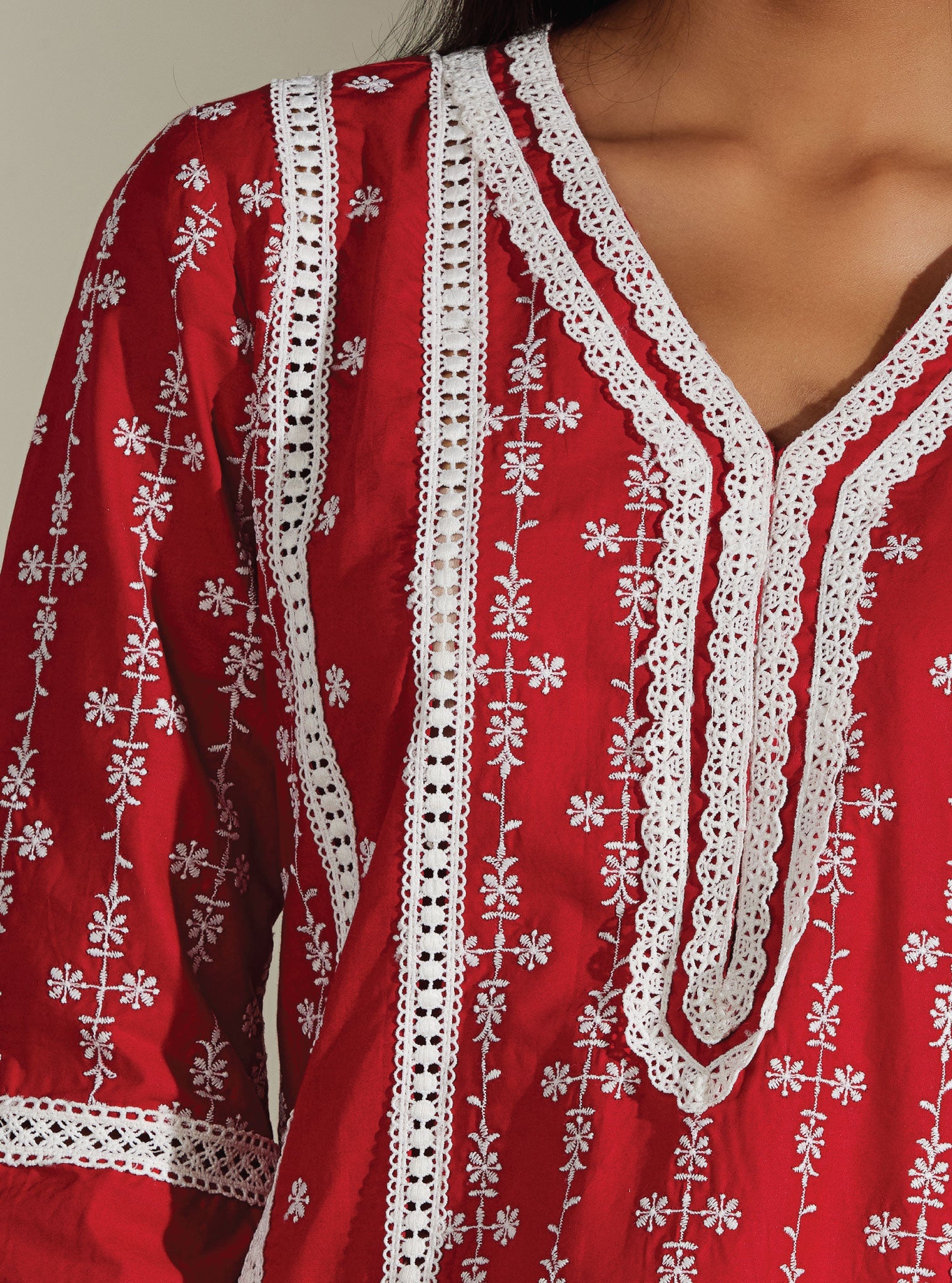 Mulmul Cotton Melanie Red Kurta With Melanie Red Pant