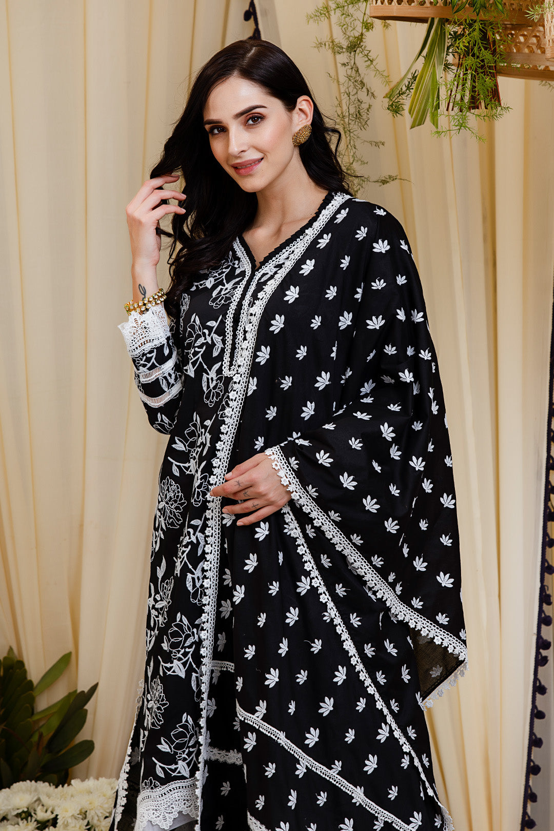 Mulmul Cotton Bianca Kurta  With Slit Pyajama