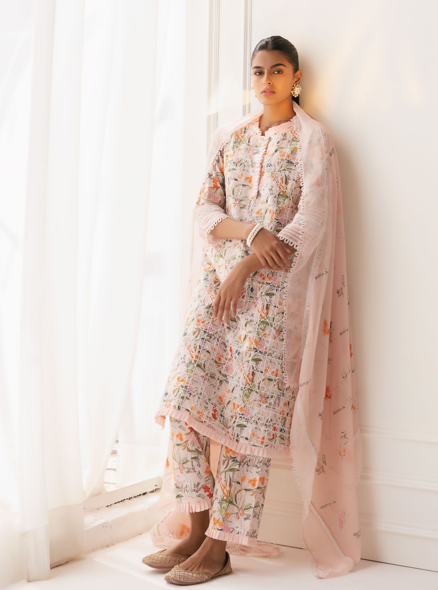 Mulmul Cotton Rafaela Pink Kurta With Rafaela Pink Pant